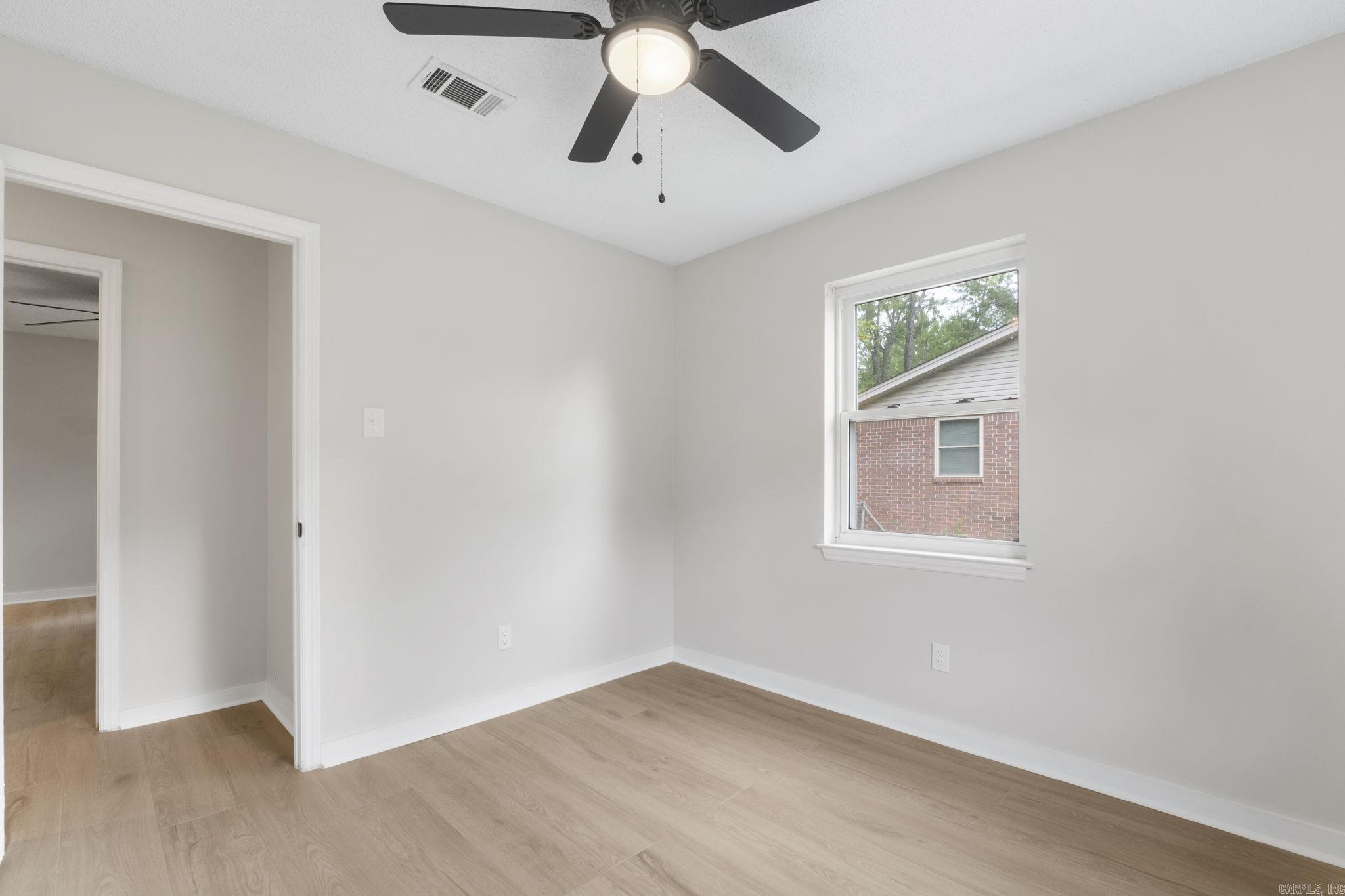 27 Single Oaks Drive Sherwood, AR 72120