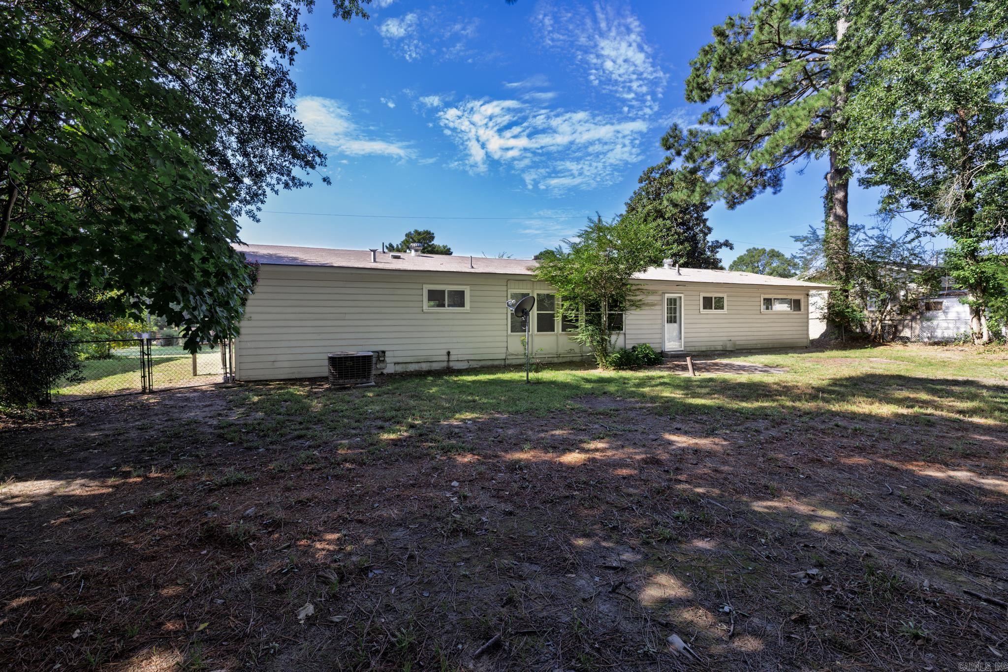 1904 Center  Arkadelphia, AR