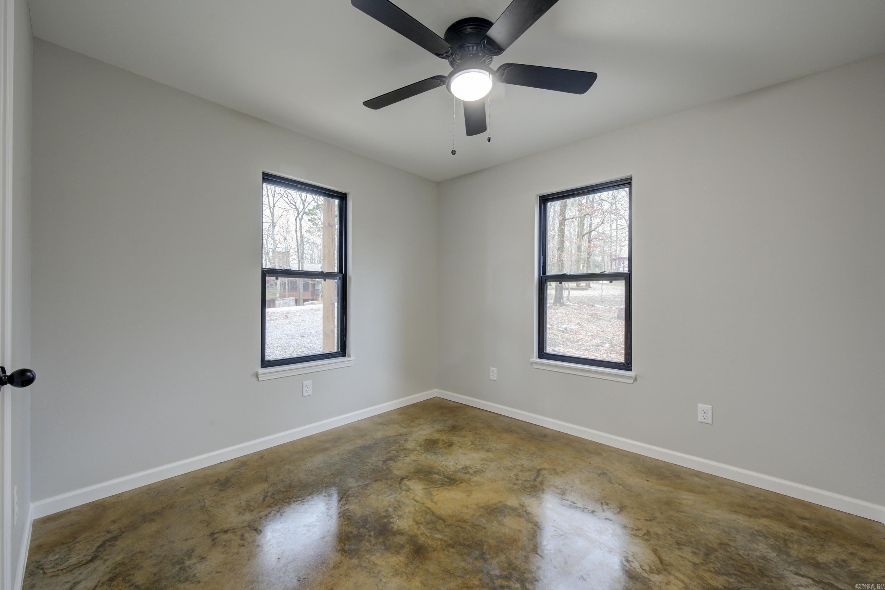 283 Lake Village Dr Murfreesboro, AR 71958