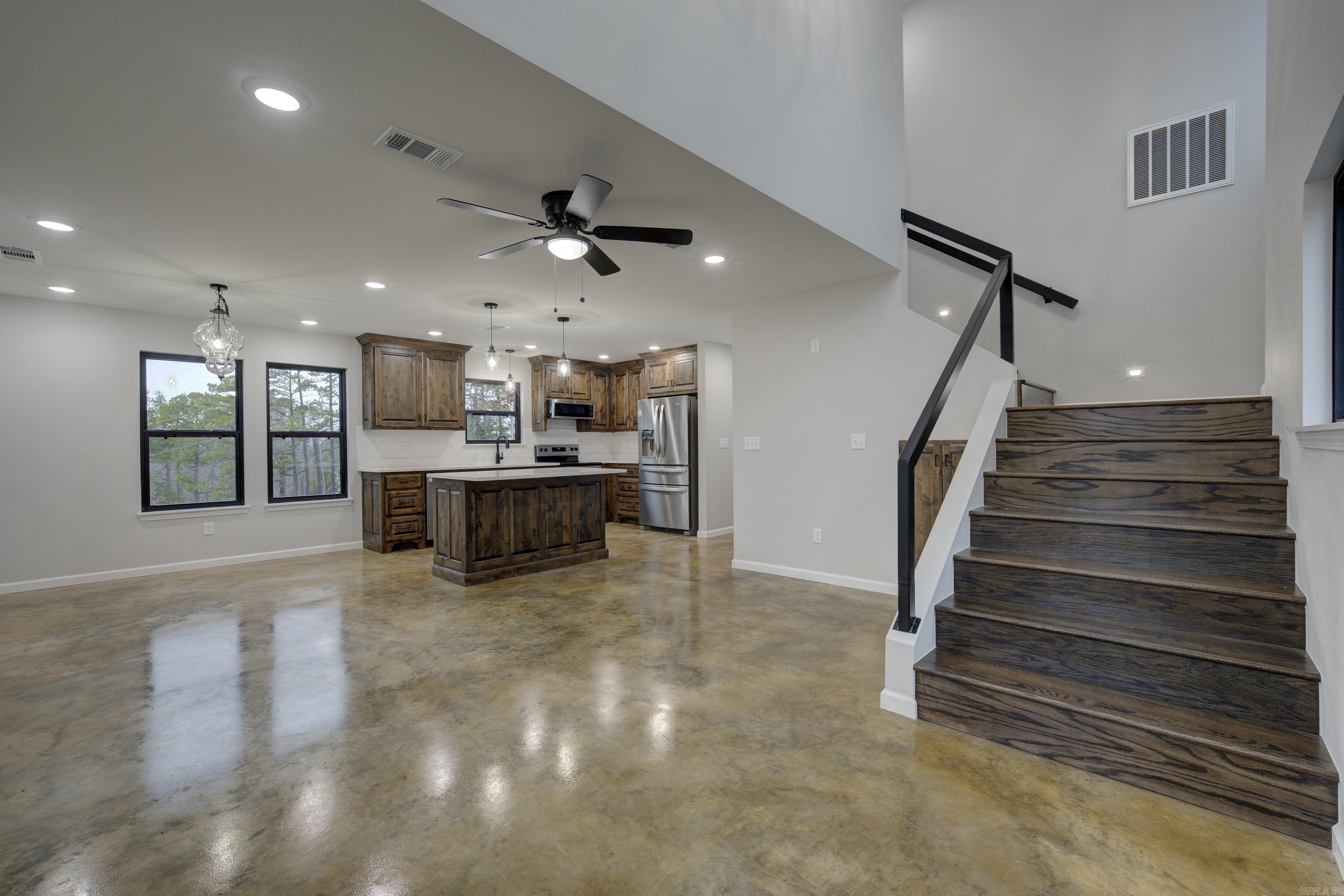 283 Lake Village Dr Murfreesboro, AR 71958