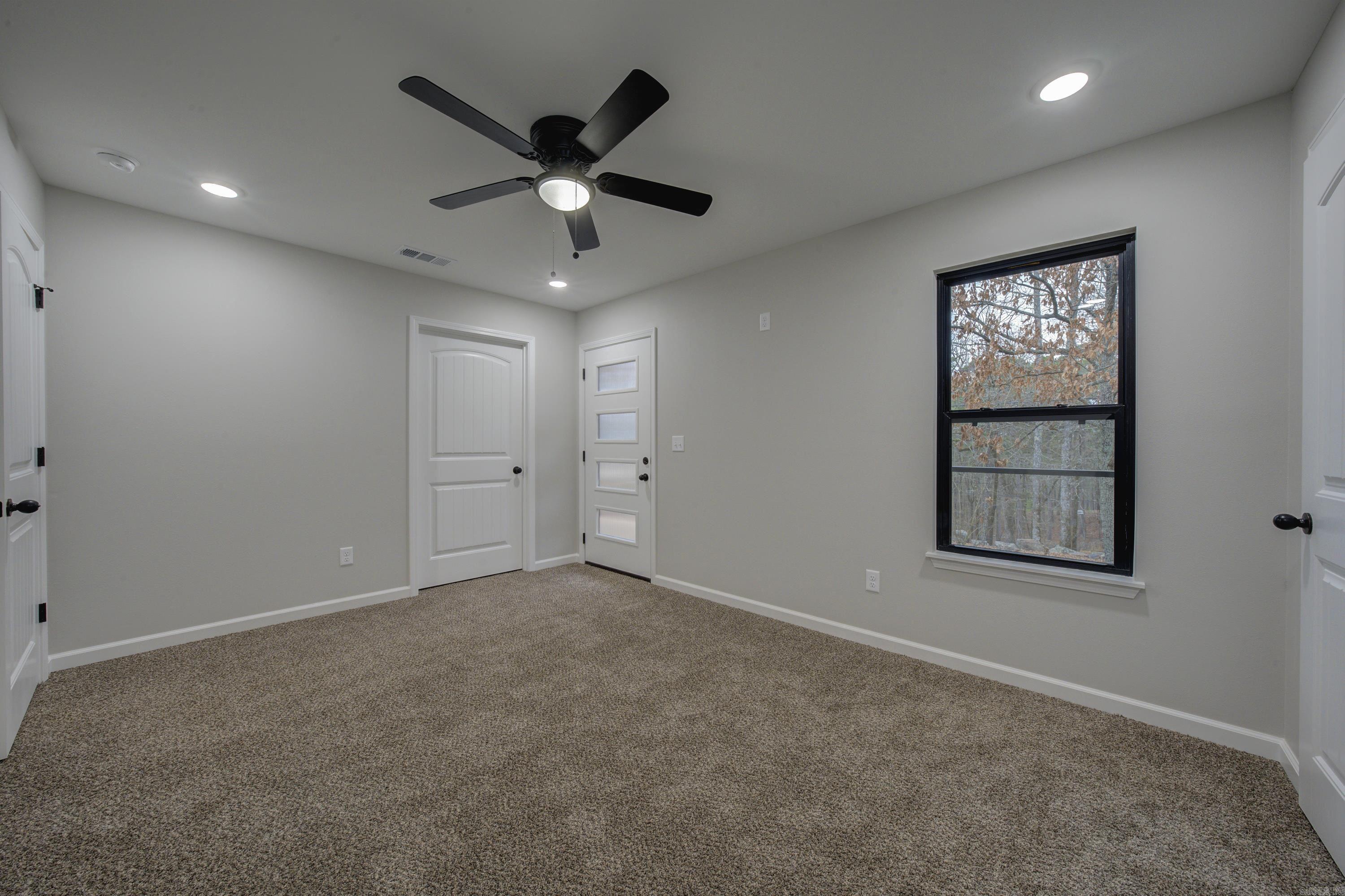 283 Lake Village Dr Murfreesboro, AR 71958