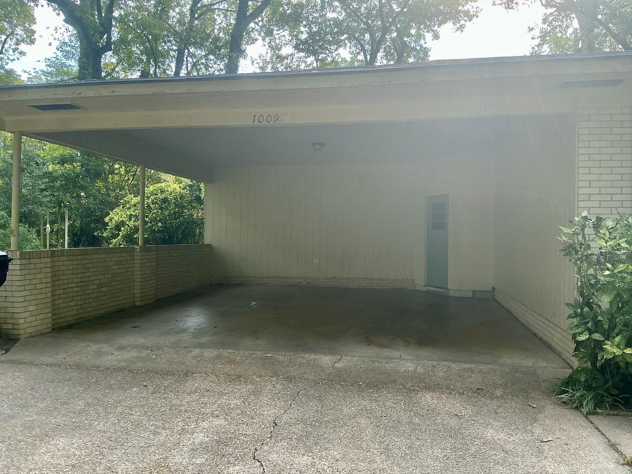 1009 Cedar  Crossett, AR