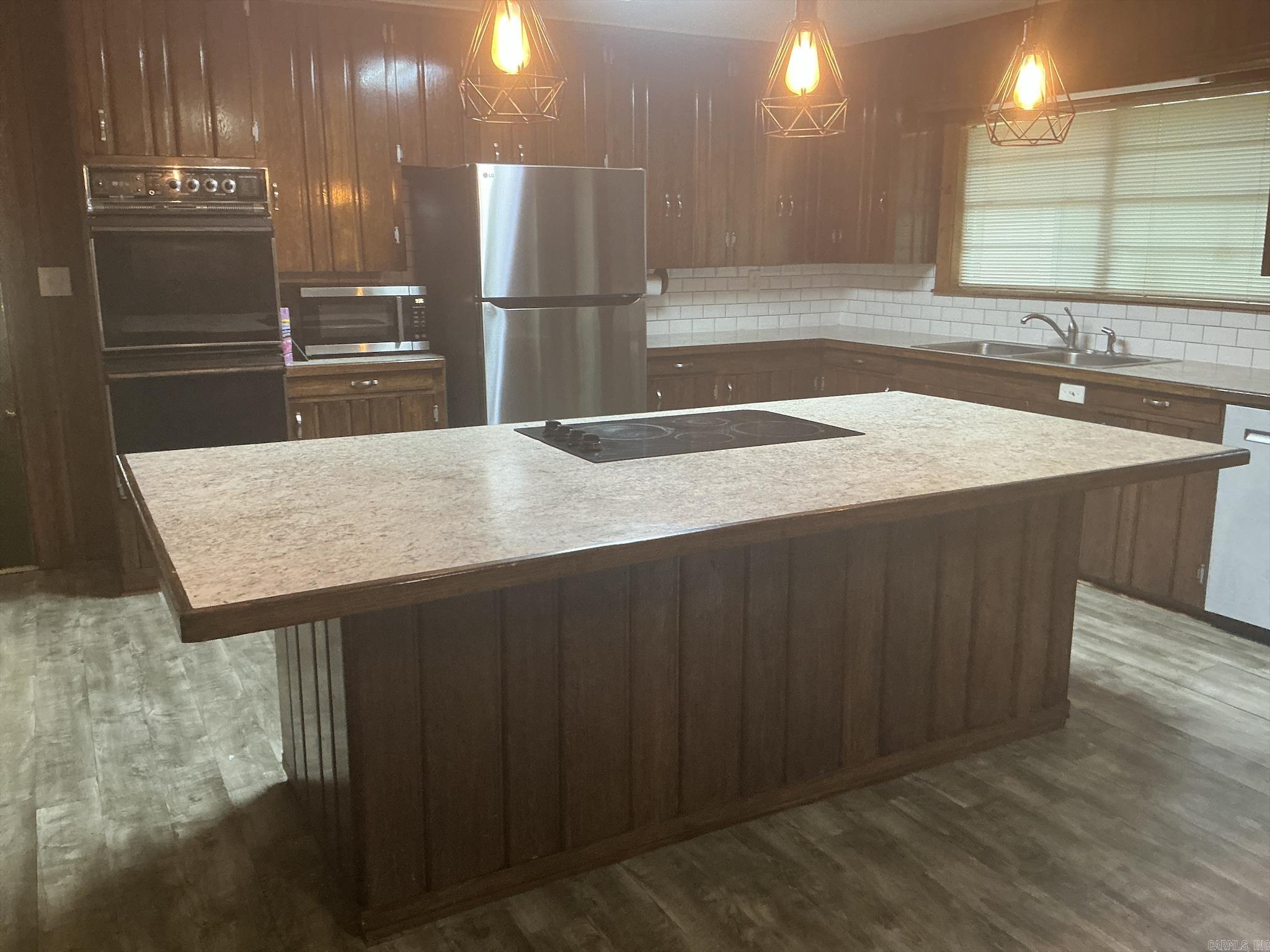 1009 Cedar  Crossett, AR