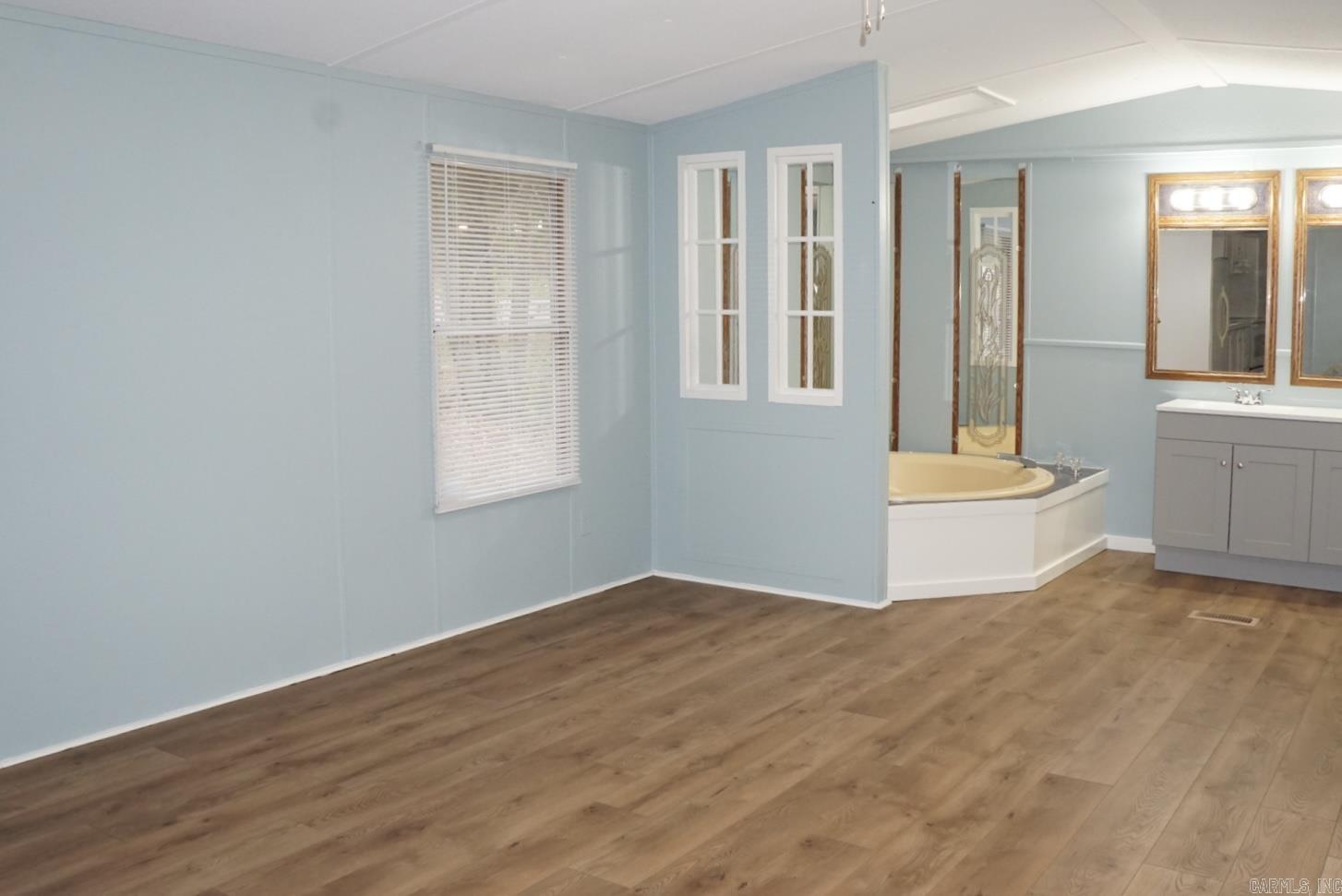 1 Jessilea  Conway, AR