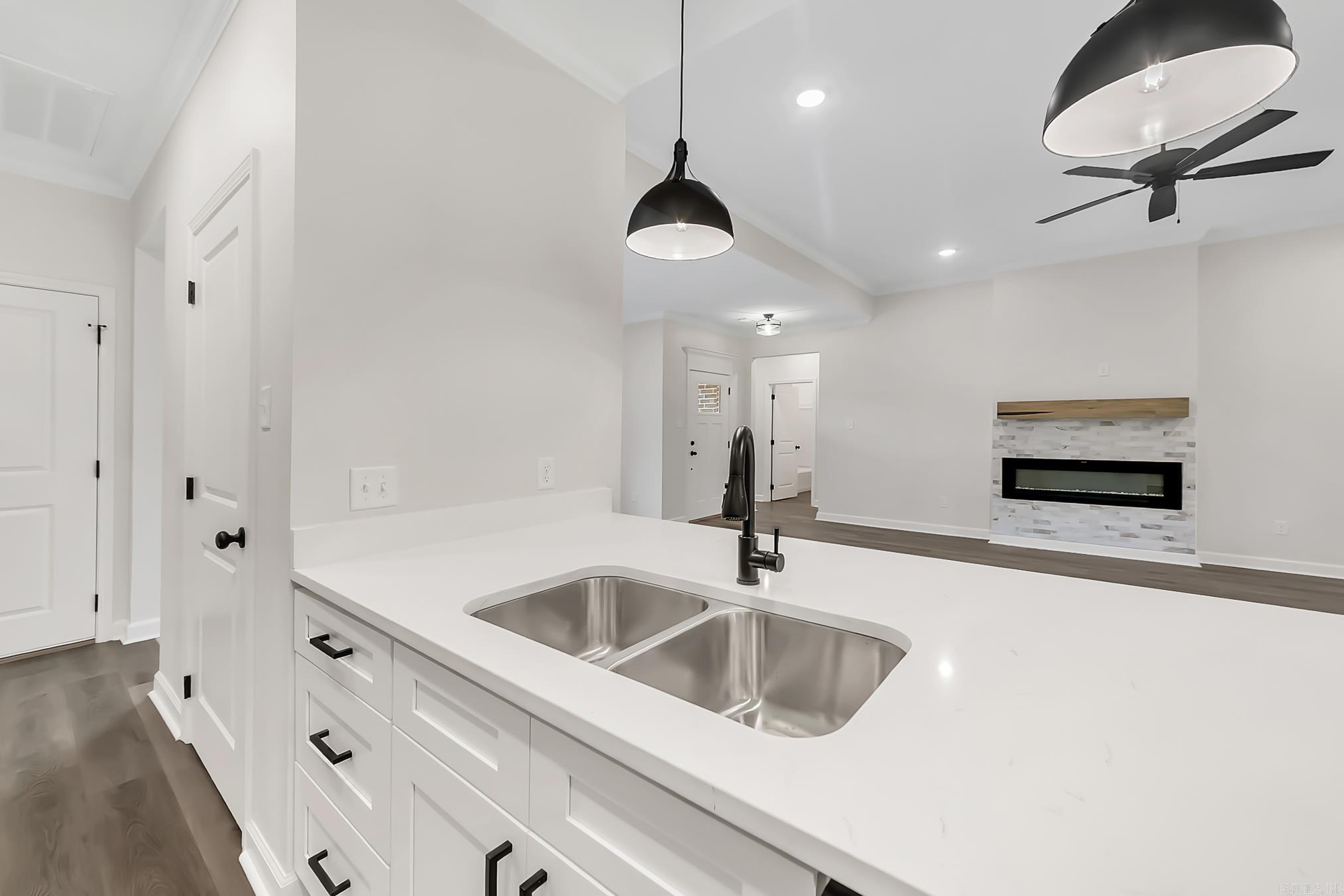 21 Wolfsbridge Loop Cabot, AR 72023