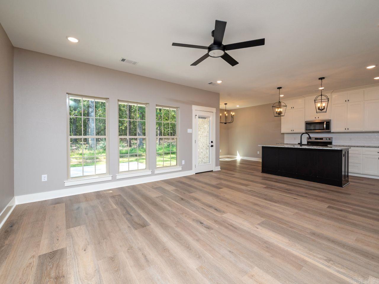 1275 Acuff Lane Conway, AR 72034