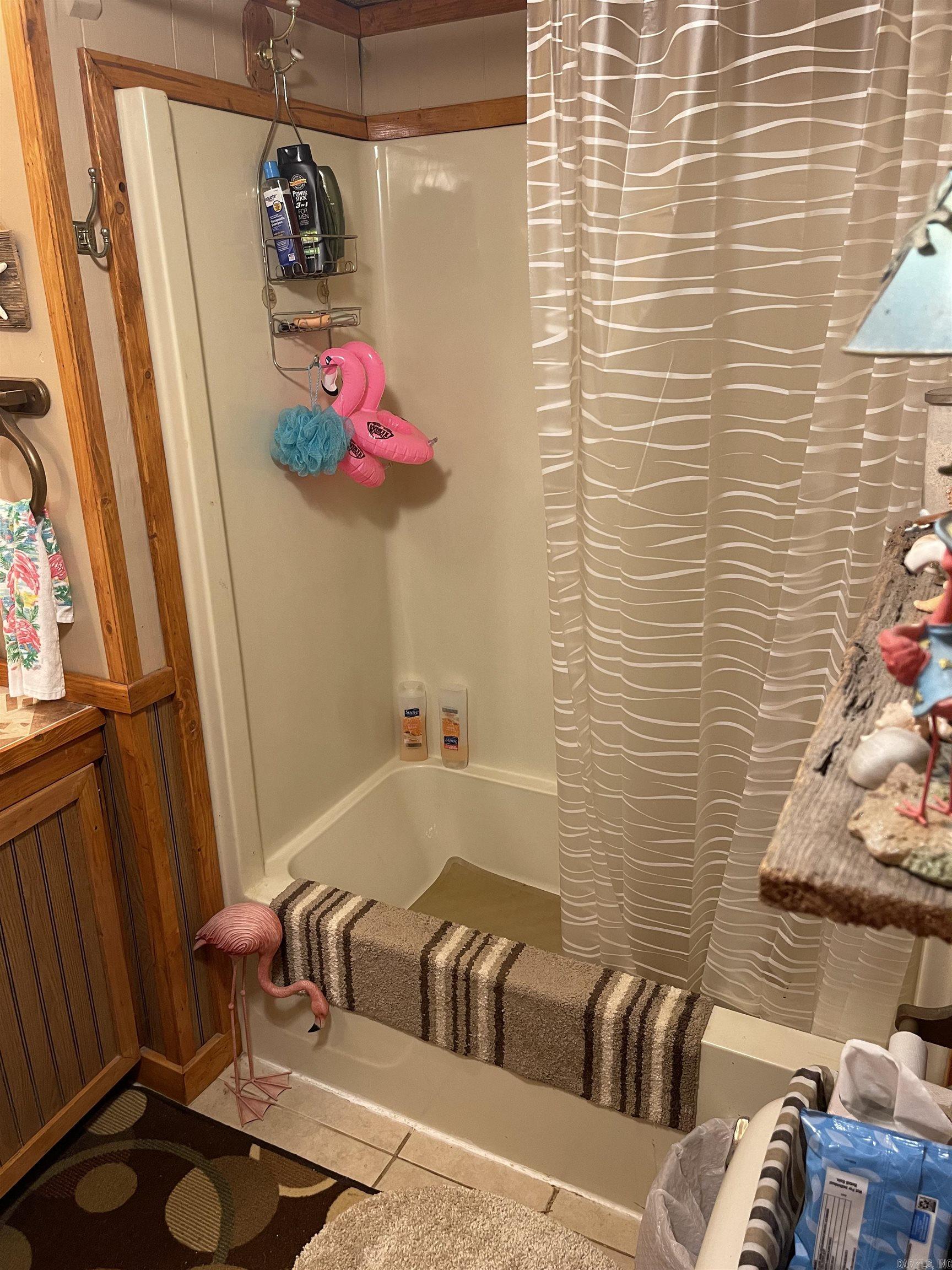 532 Canyon Road  Greers Ferry, AR