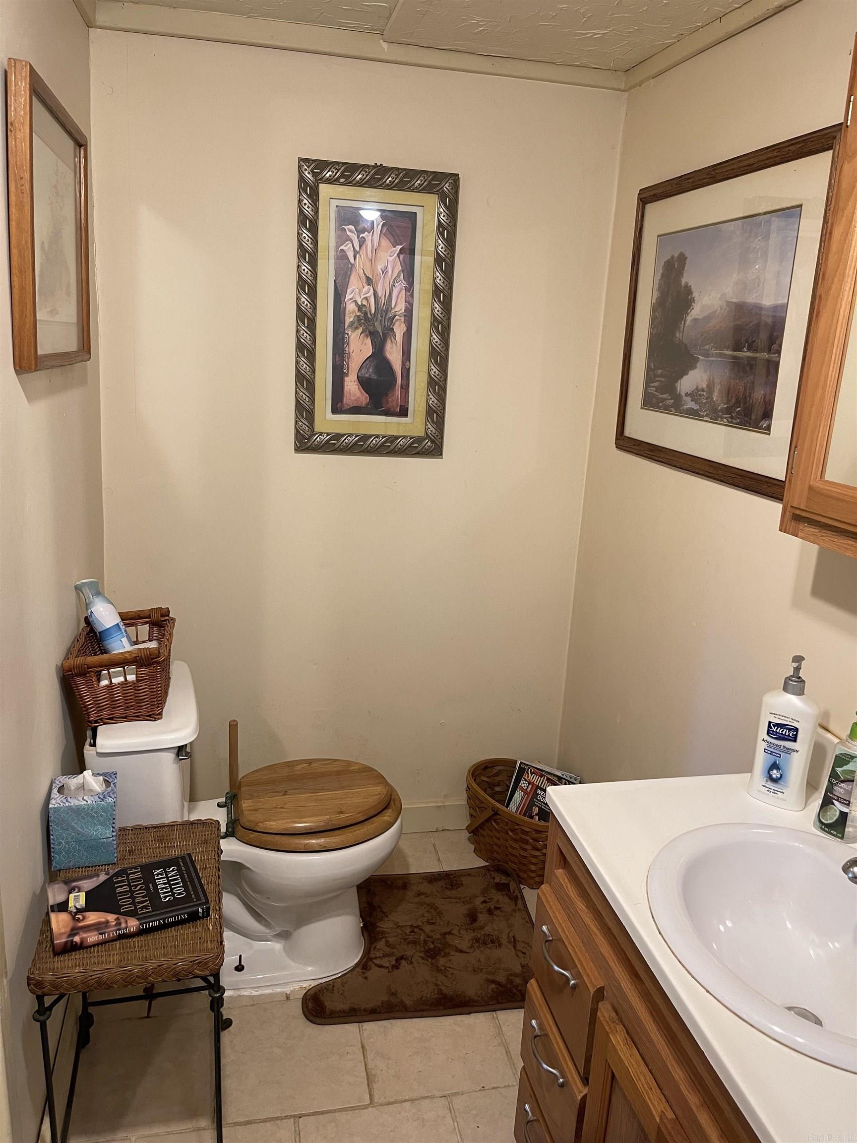 532 Canyon Road  Greers Ferry, AR