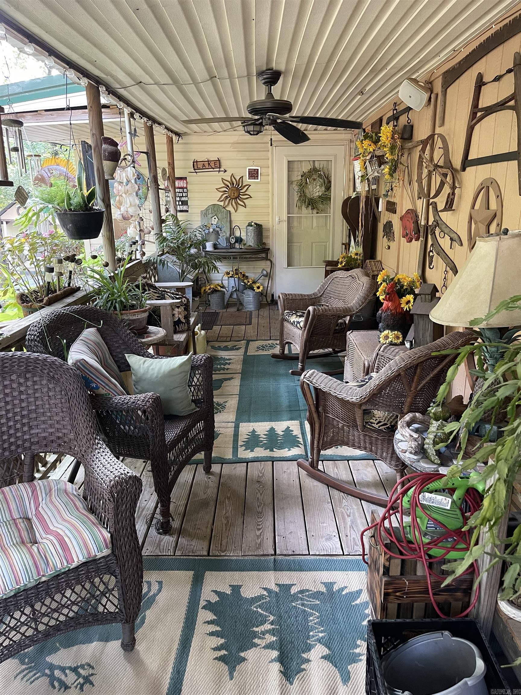 532 Canyon Road  Greers Ferry, AR