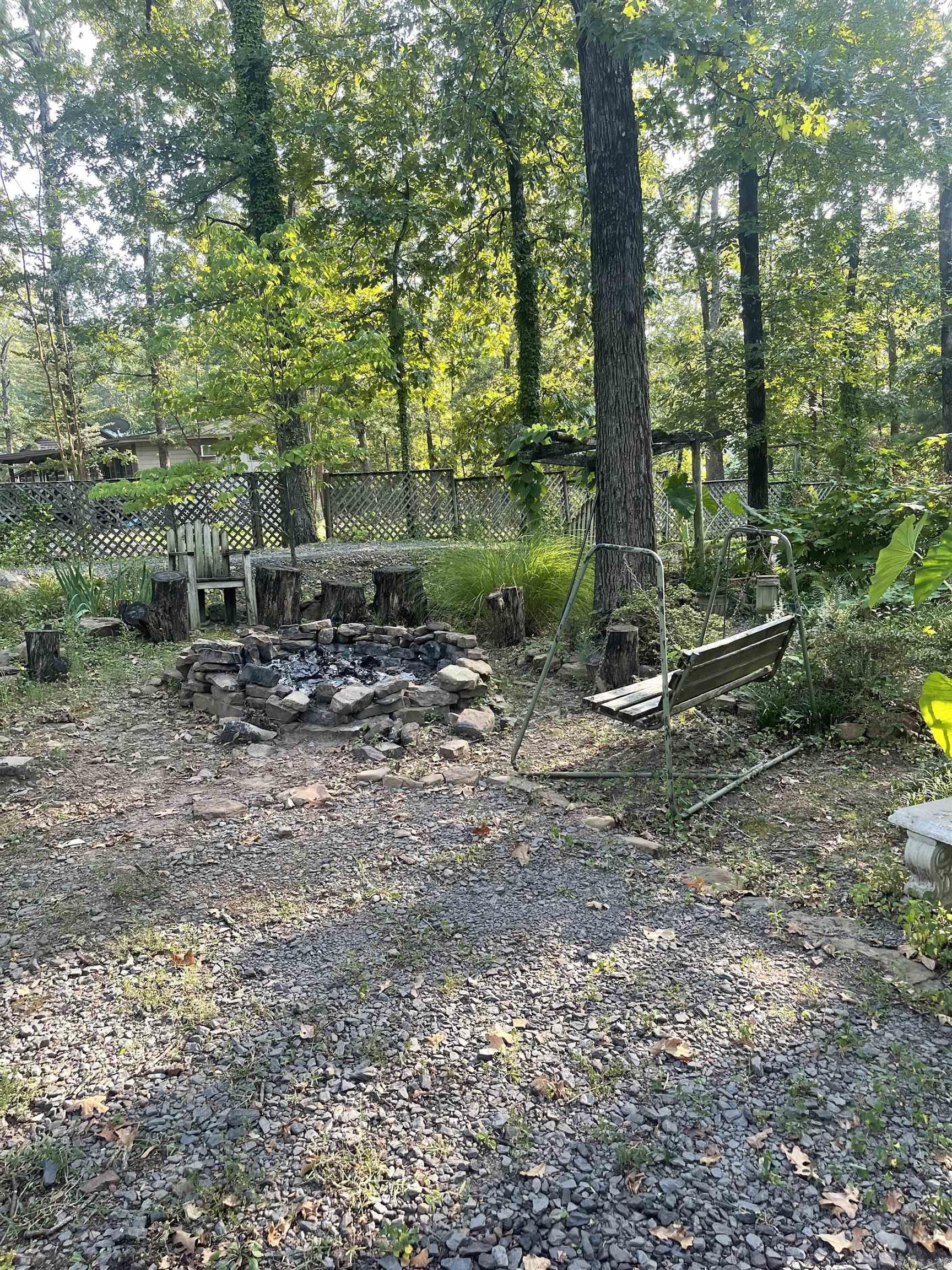 532 Canyon Road  Greers Ferry, AR