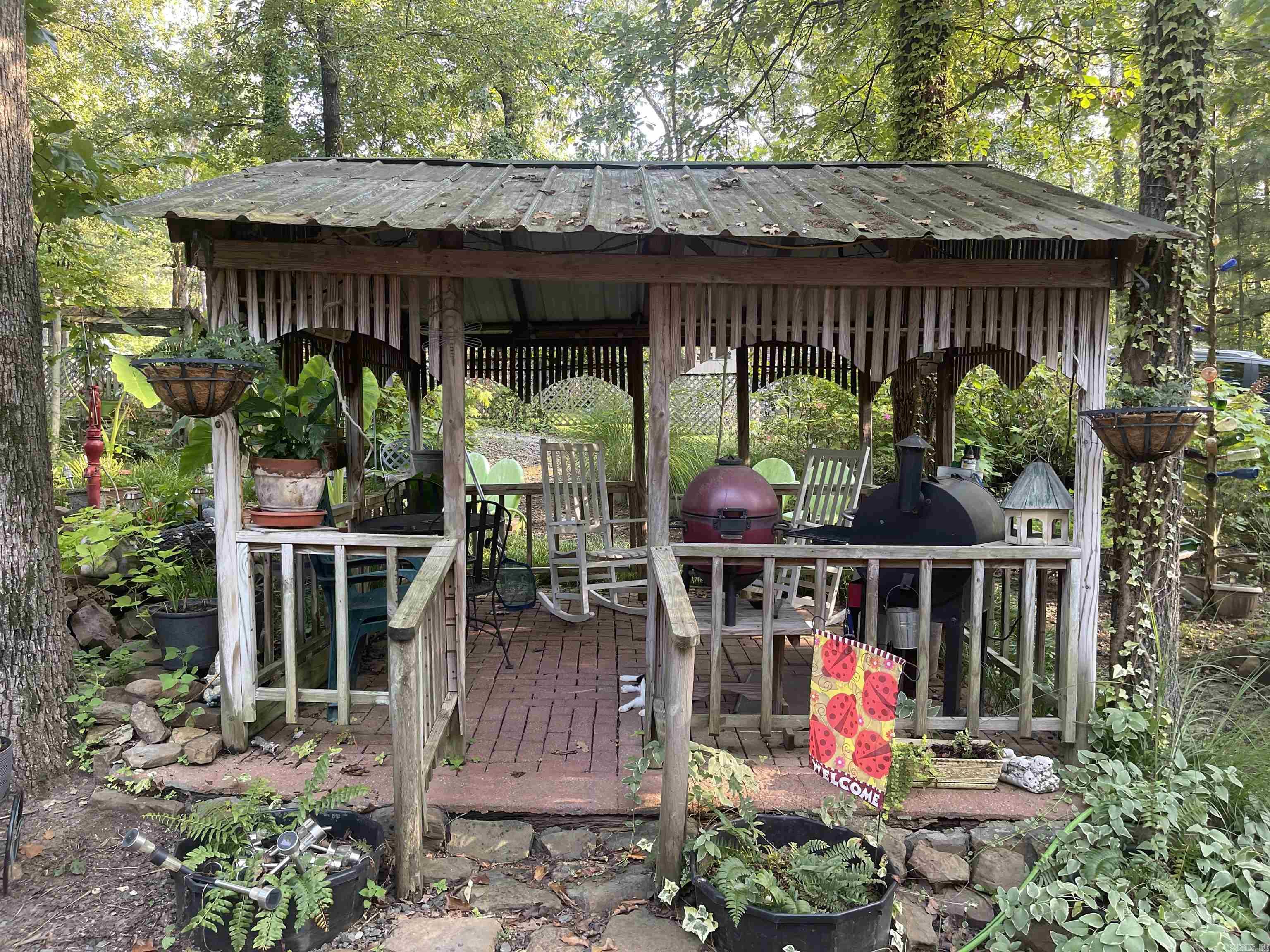 532 Canyon Road  Greers Ferry, AR