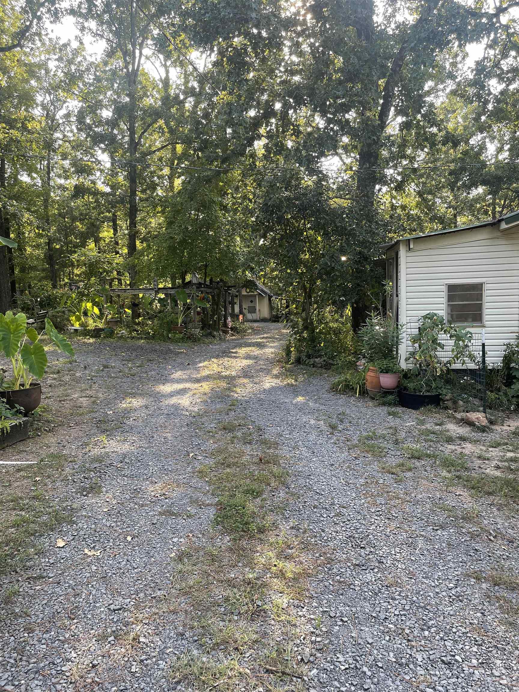 532 Canyon Road  Greers Ferry, AR