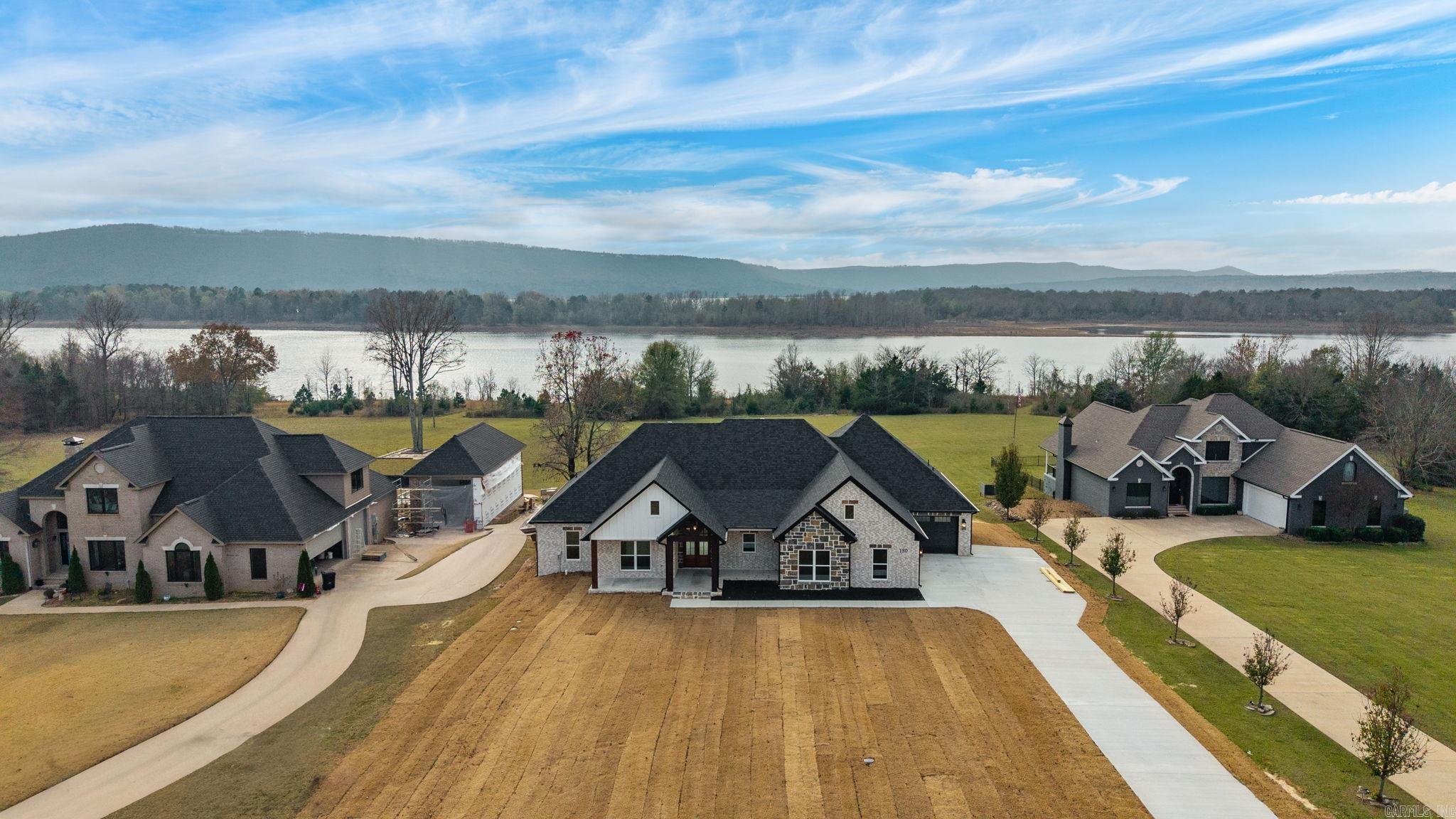 130  Emerald Lane  Greers Ferry, AR