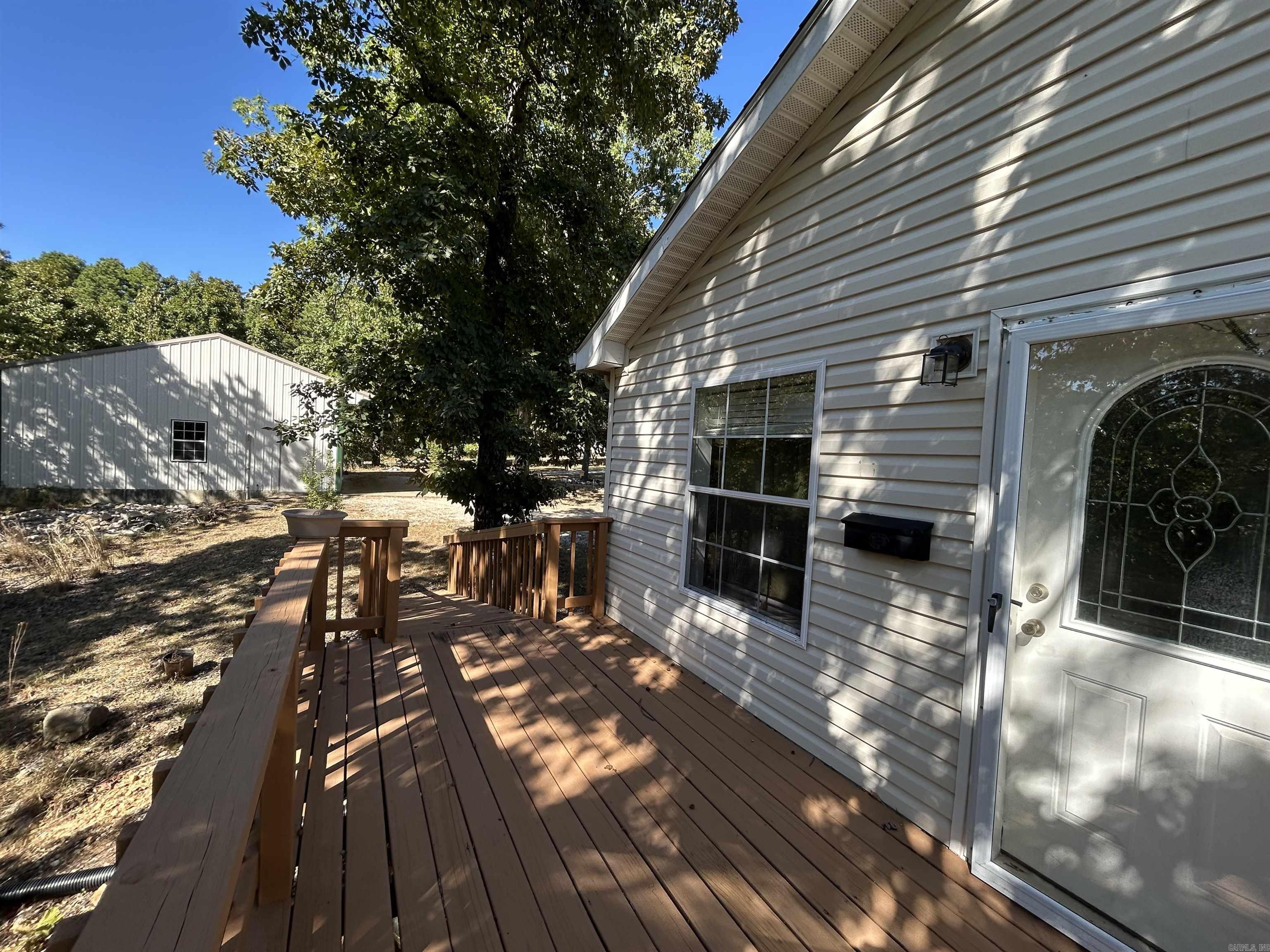 16770 MO 142 Highway Thayer, MO 65791