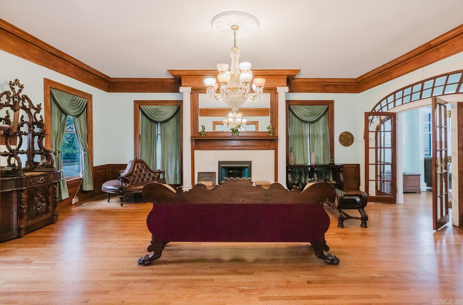 1701 Center  Little Rock, AR