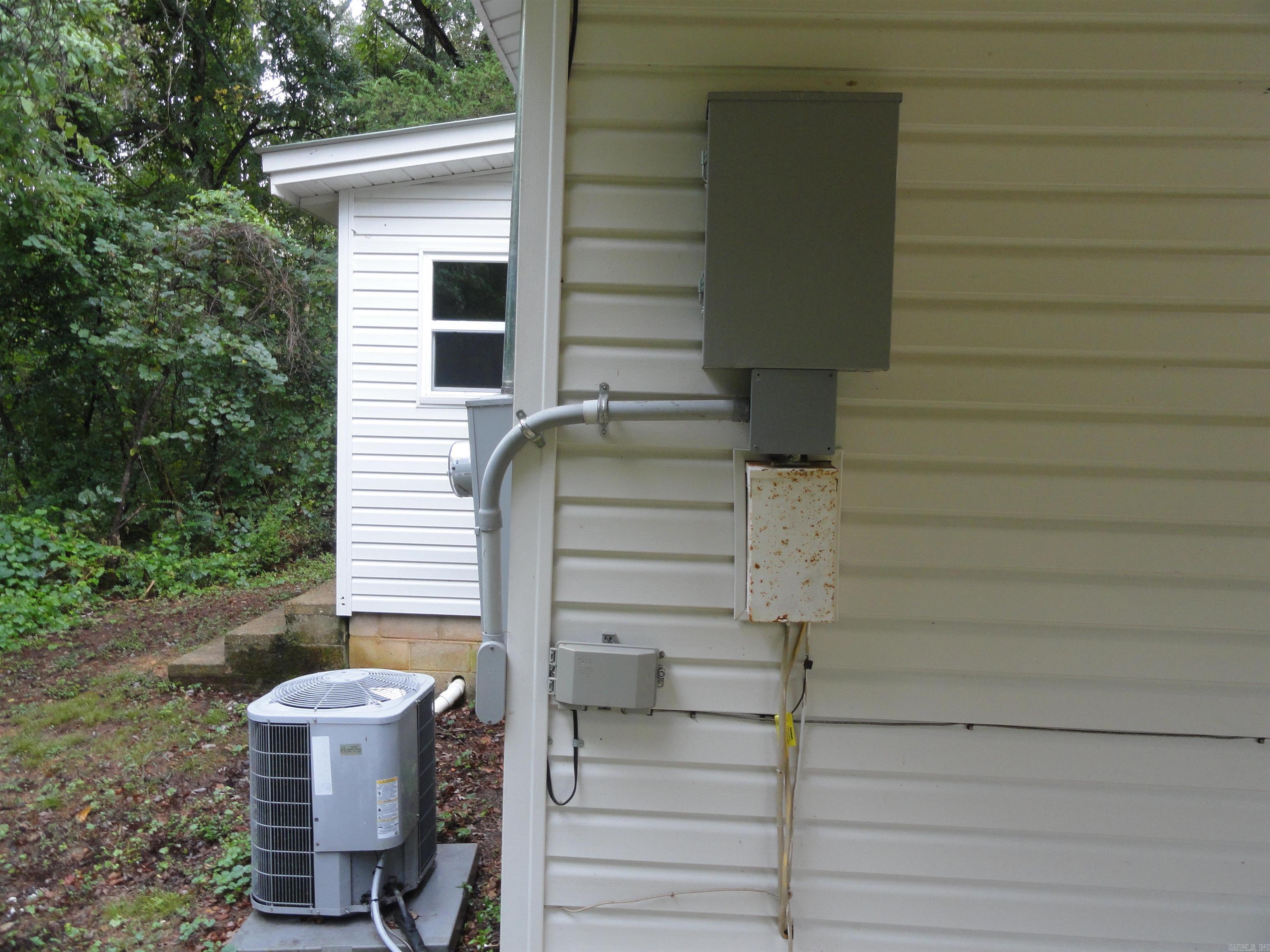 104 Boyd  Marshall, AR