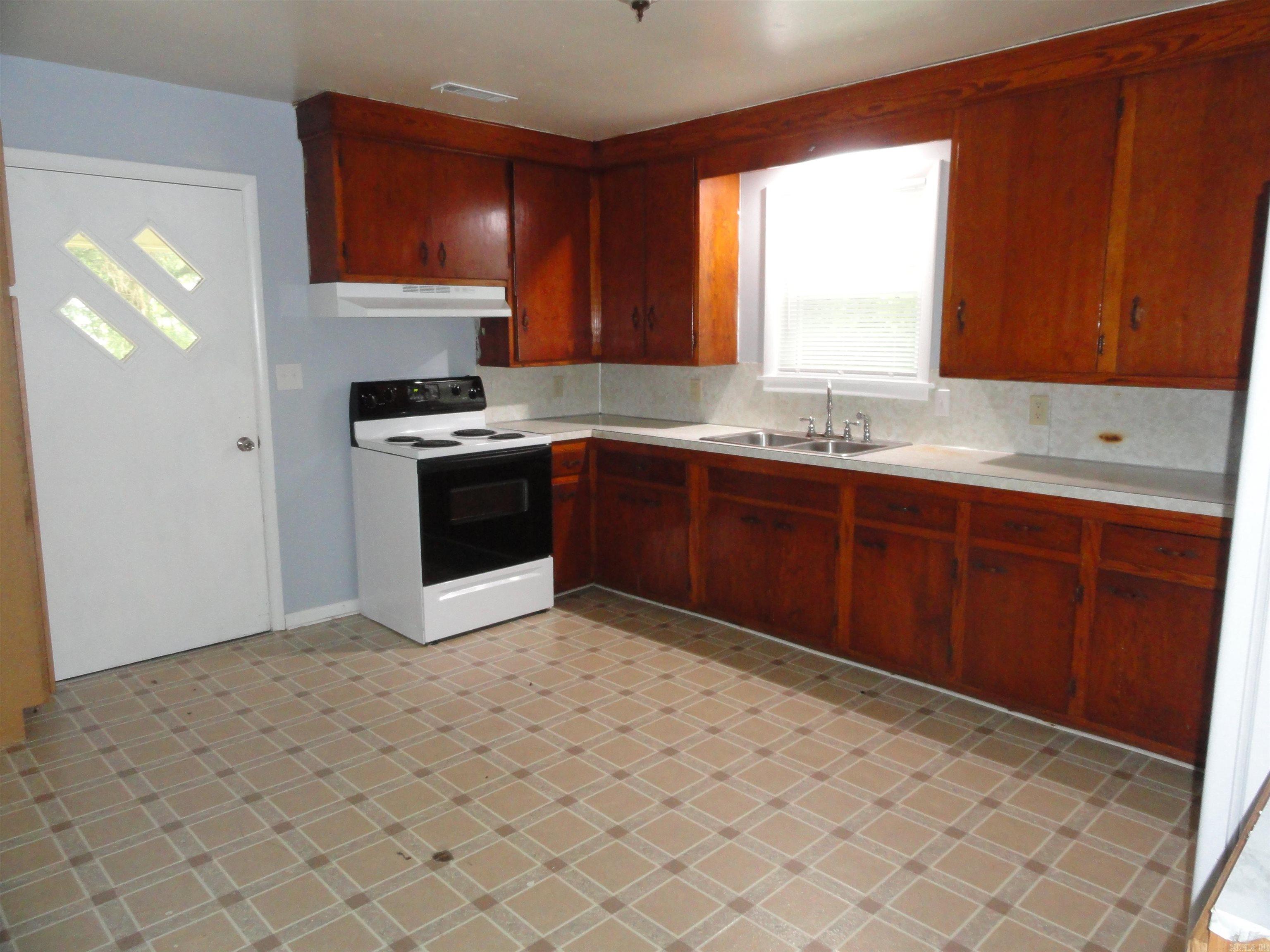 104 Boyd  Marshall, AR