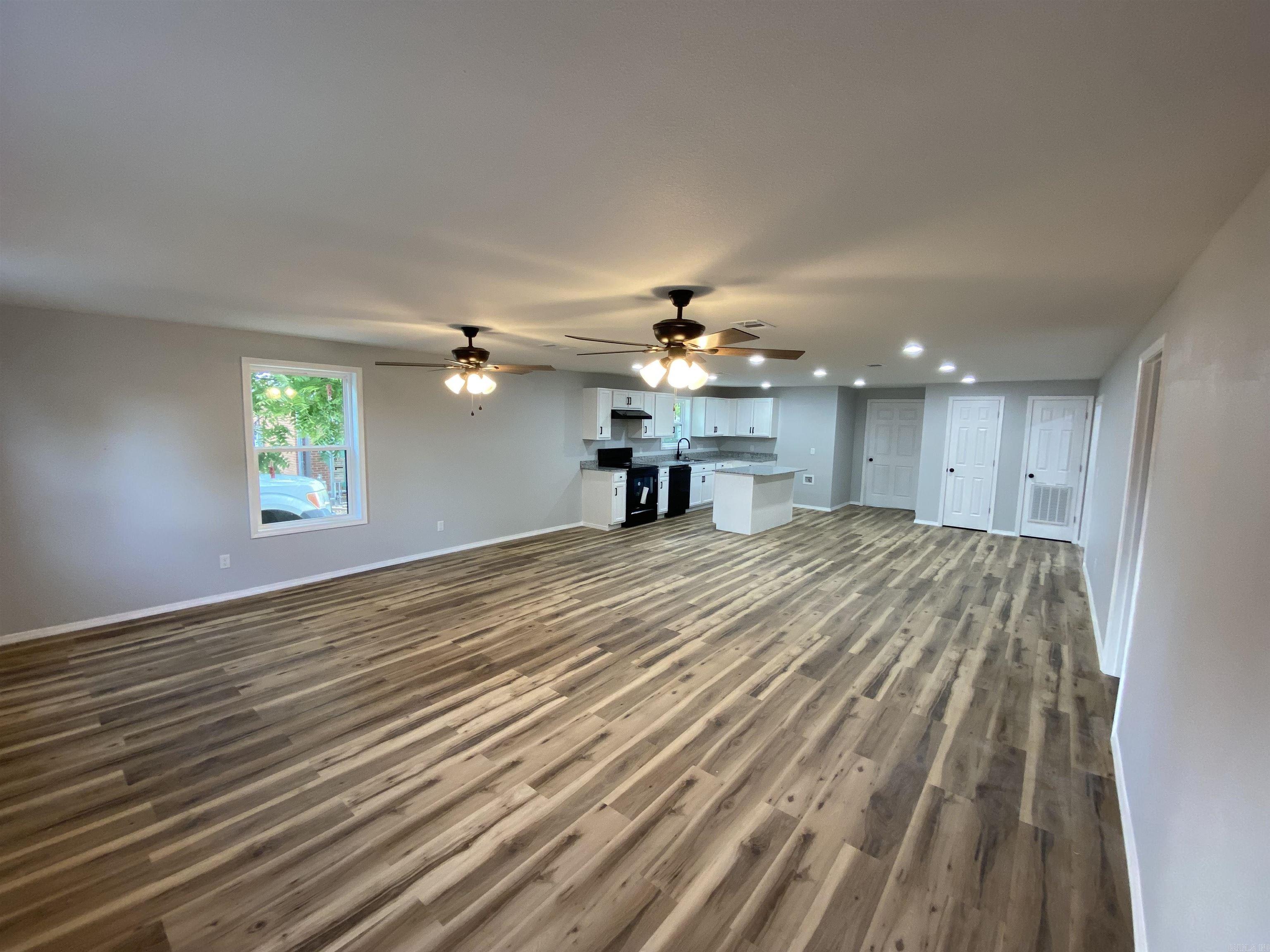 21 S Elizabeth  Dover, AR