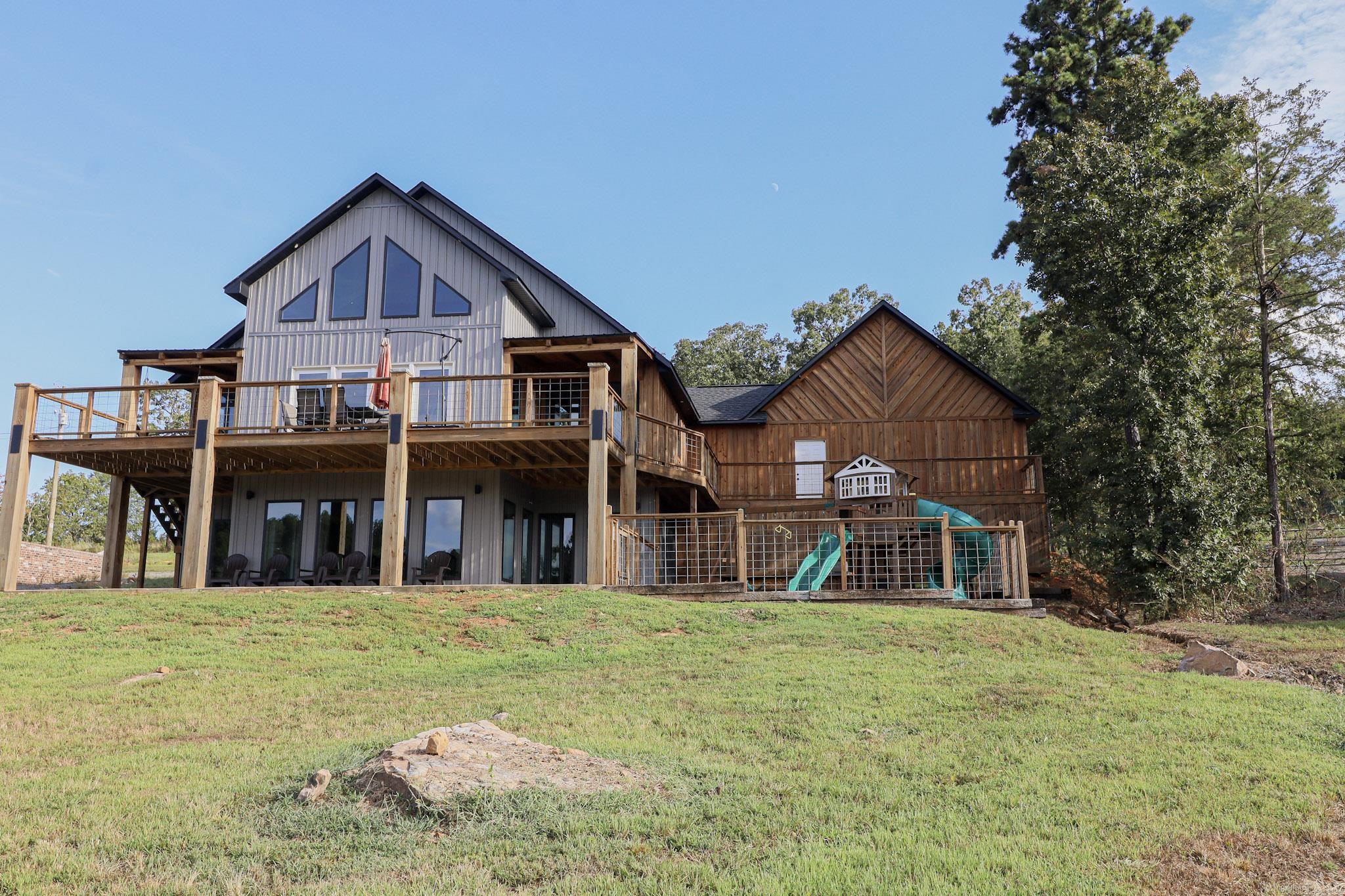 726 Sunny Slope  Greers Ferry, AR