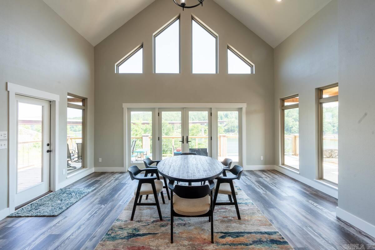 726 Sunny Slope  Greers Ferry, AR