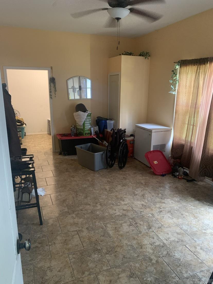 25540 E Highway 10 Ola, AR 72853