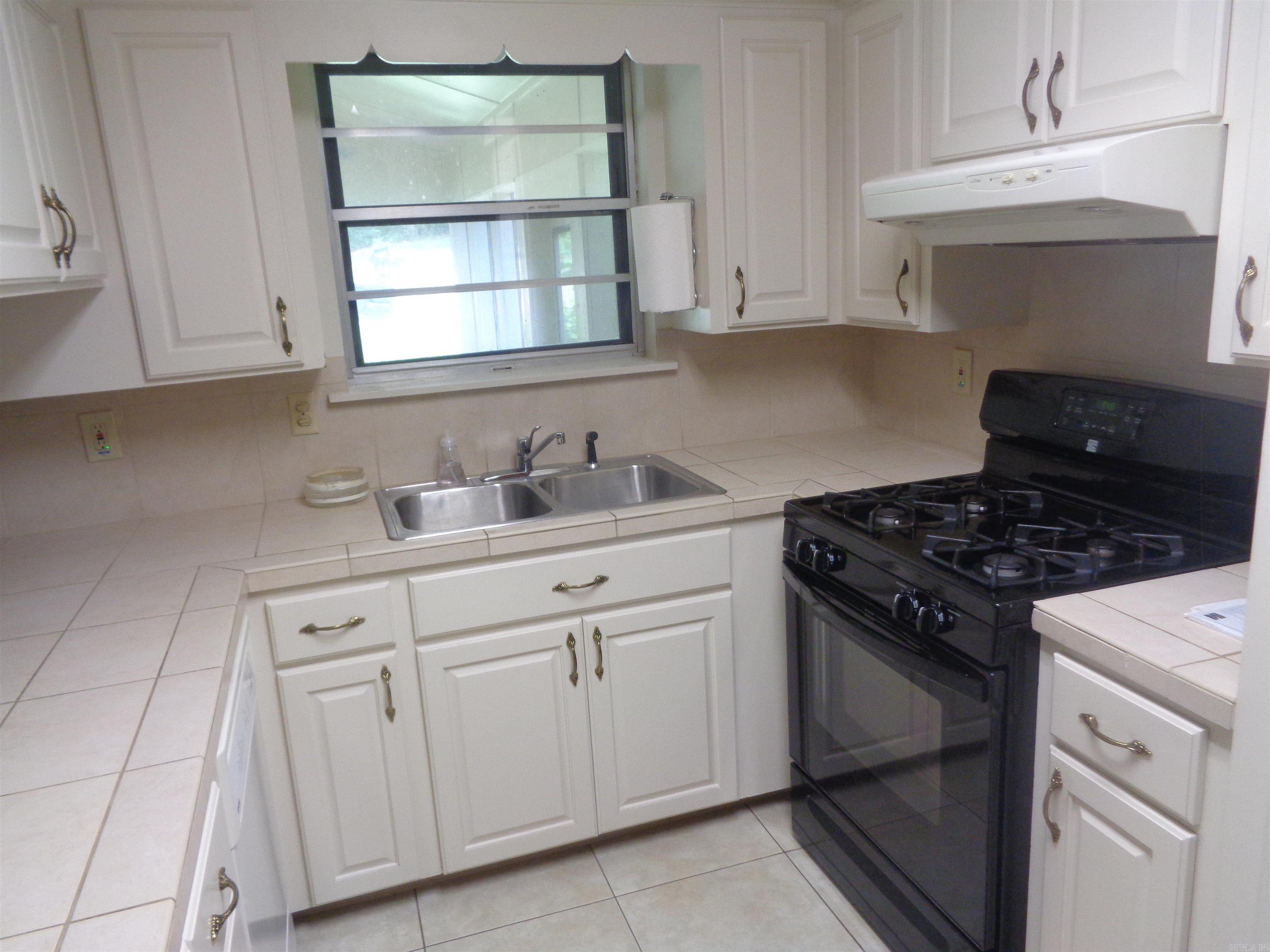 1408 Twin Lakes  Little Rock, AR