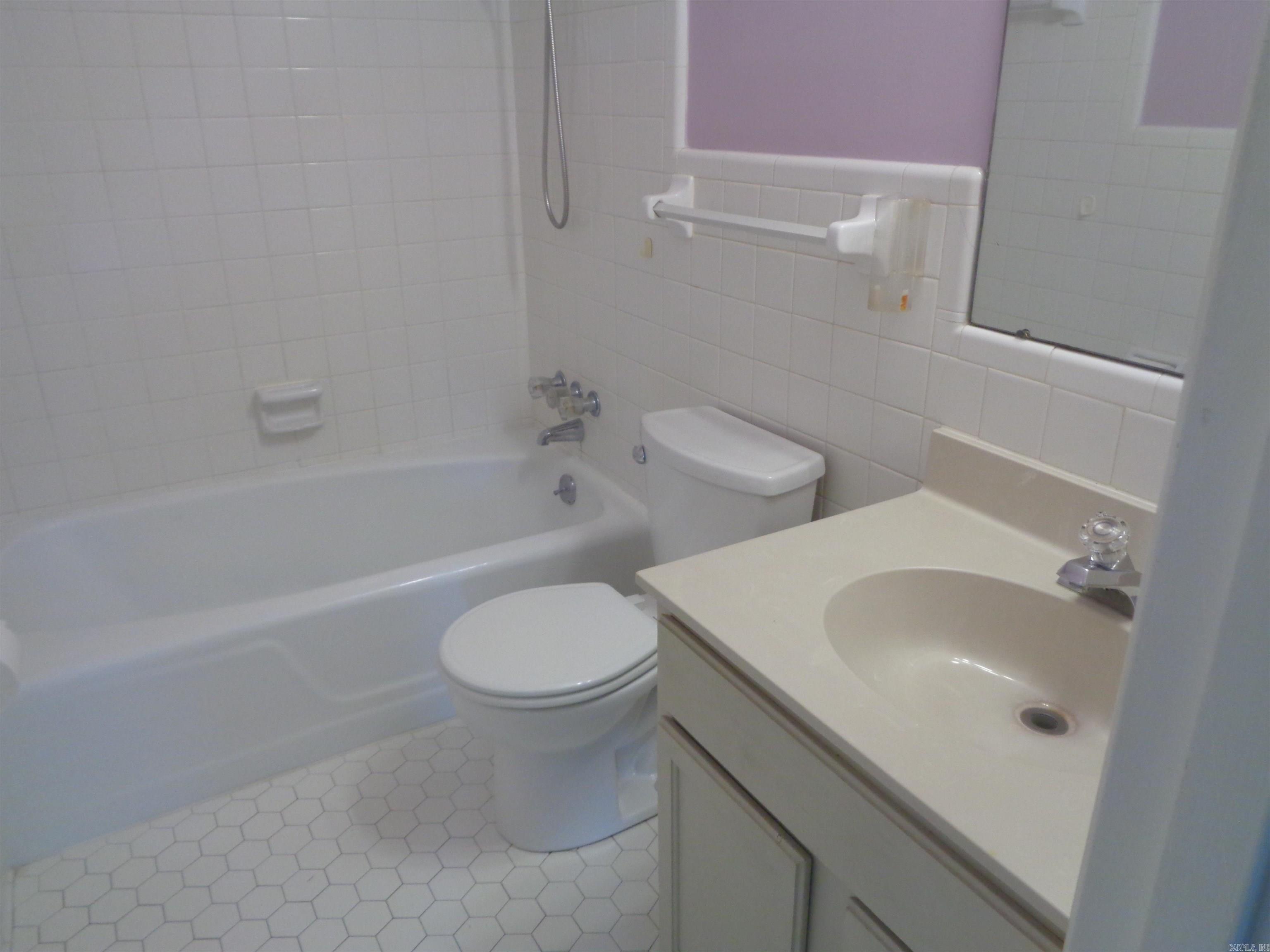 1408 Twin Lakes  Little Rock, AR