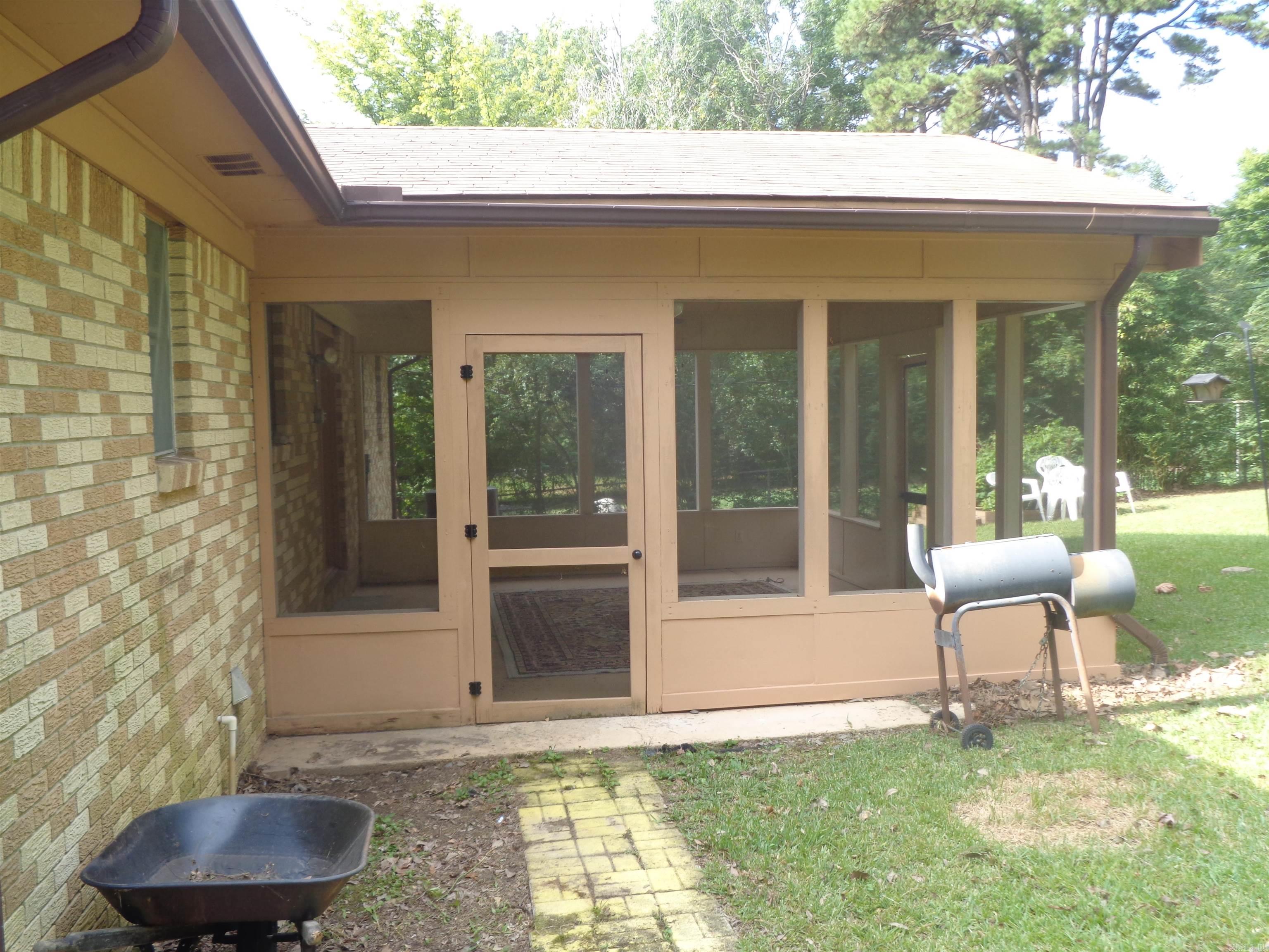 1408 Twin Lakes  Little Rock, AR