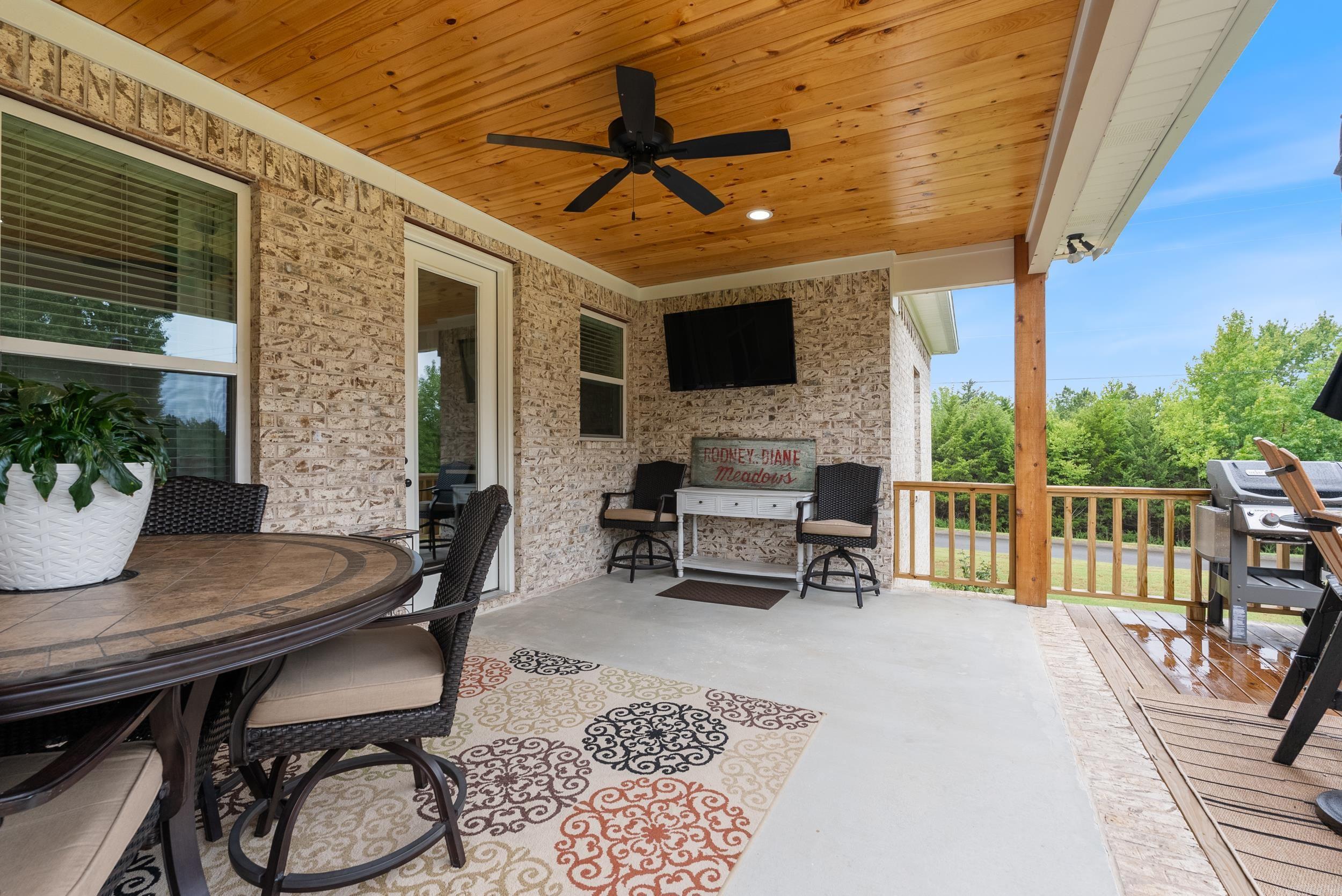 1 Avrey  Greenbrier, AR