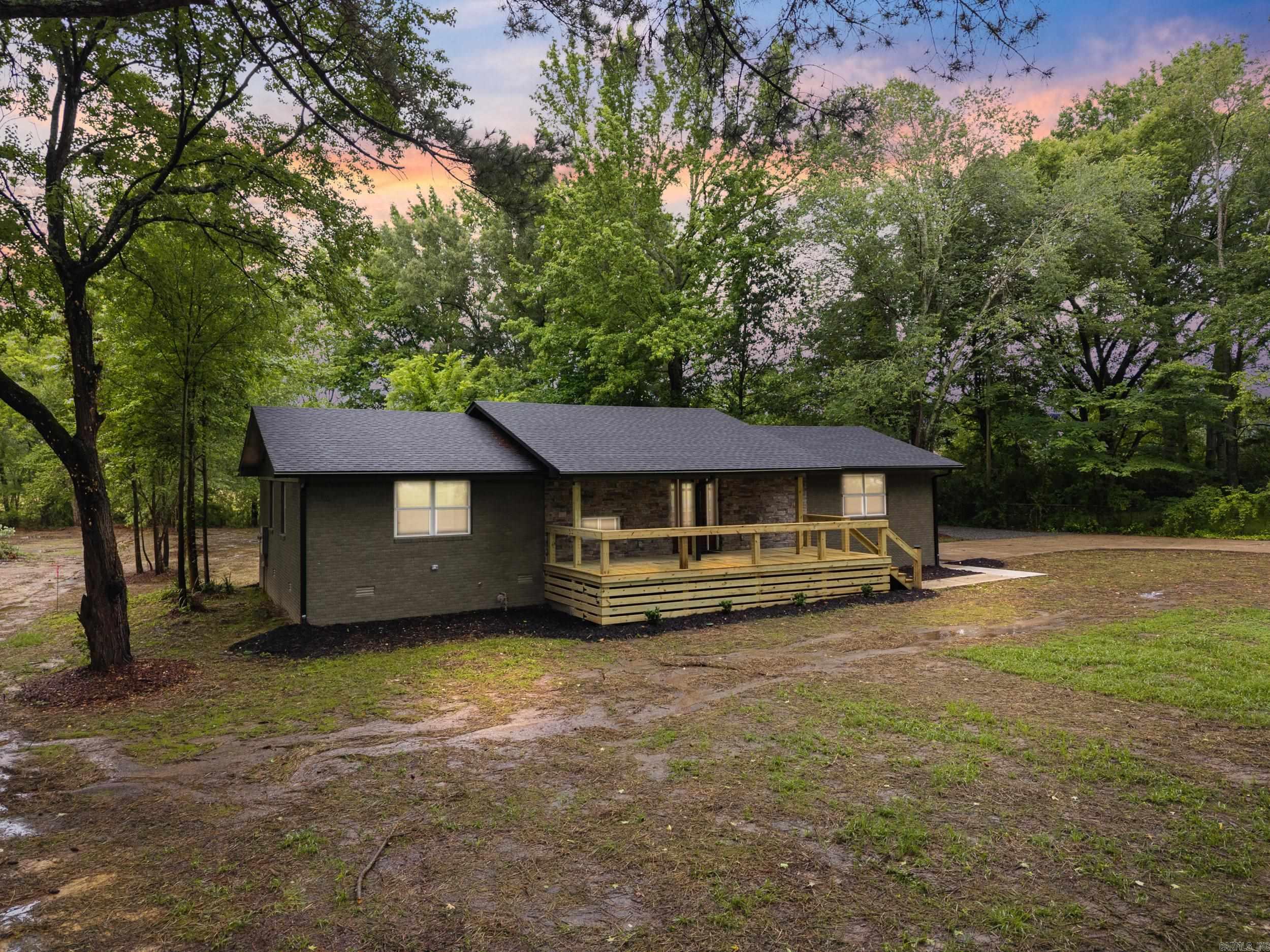 26 W Mobbs Circle Greenbrier, AR 72058