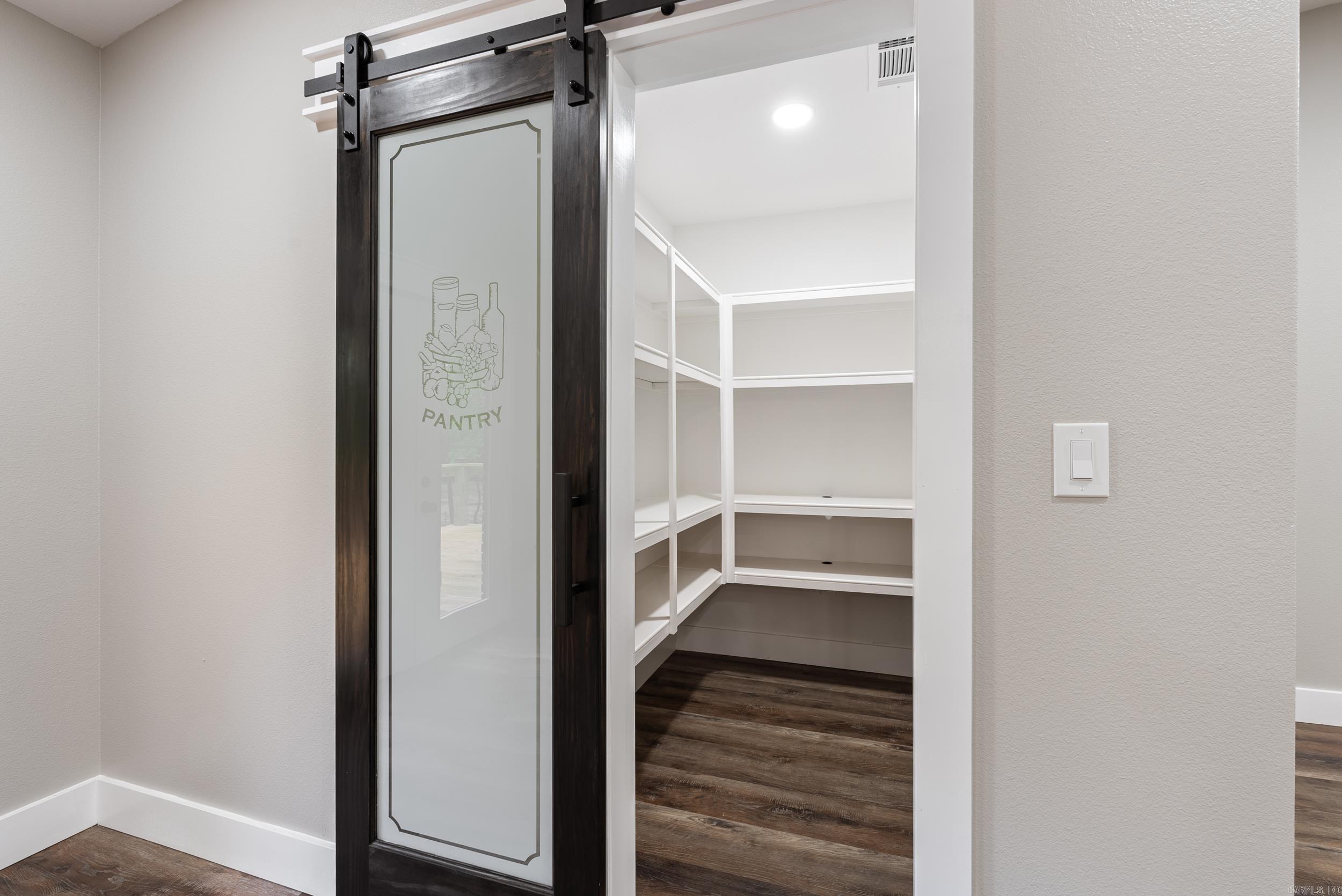 26 W Mobbs Circle Greenbrier, AR 72058