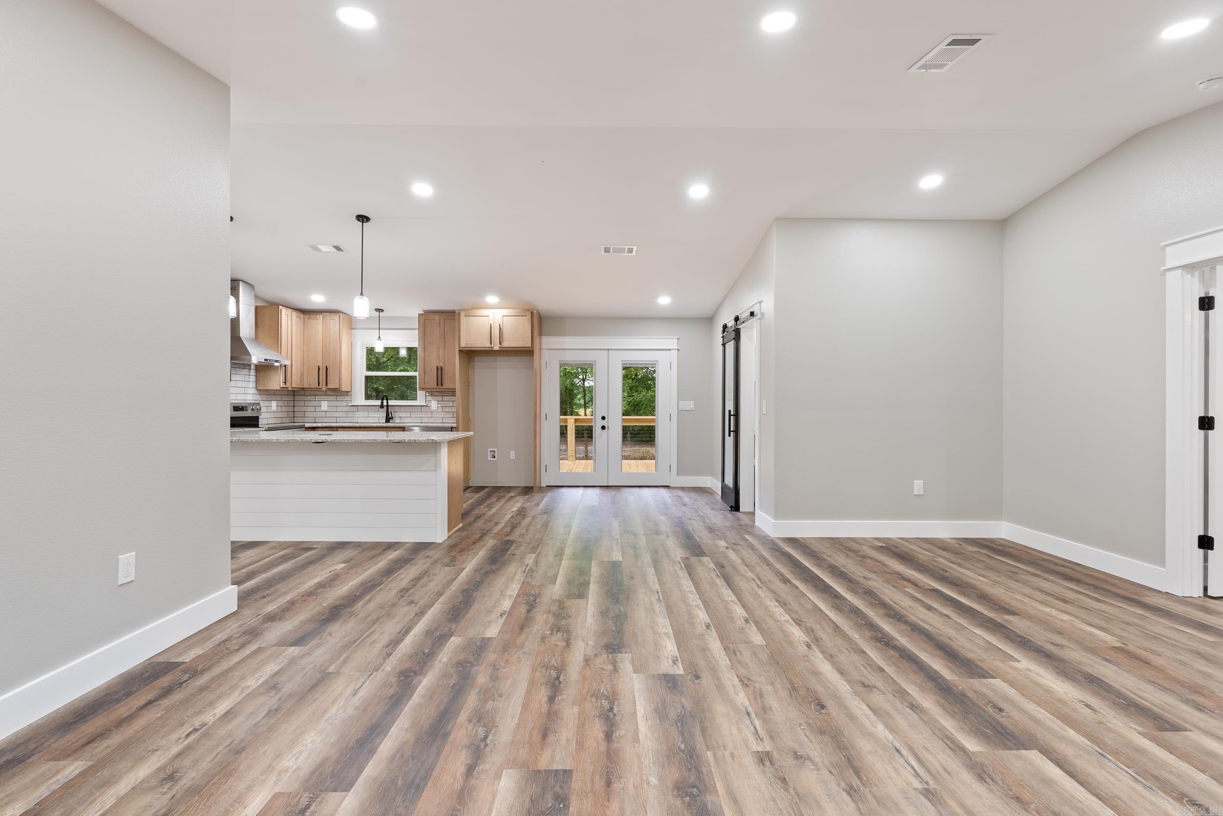 26 W Mobbs Circle Greenbrier, AR 72058