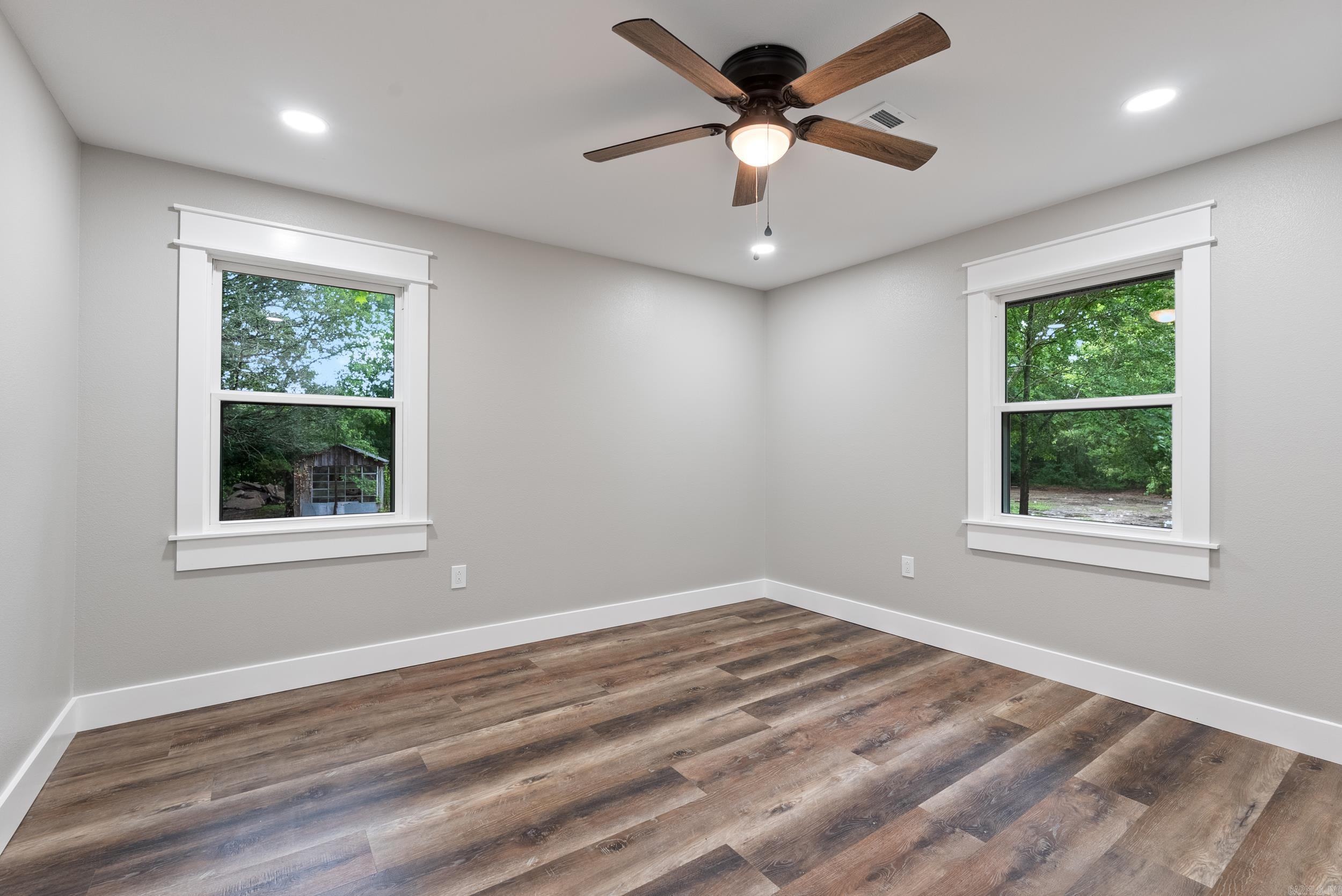 26 W Mobbs Circle Greenbrier, AR 72058