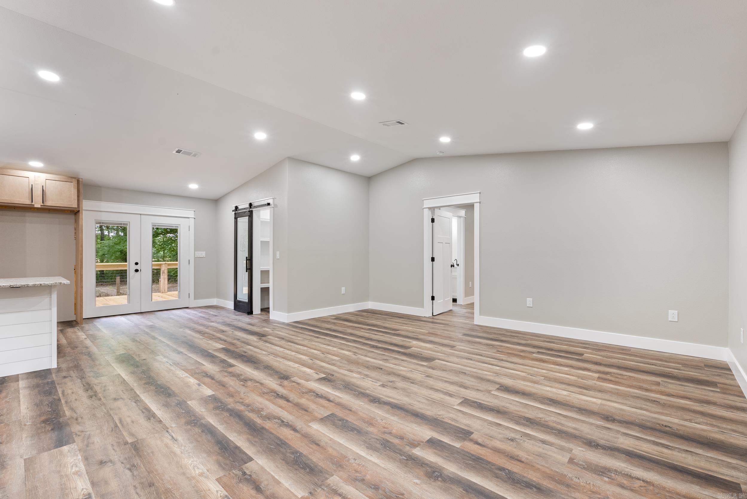 26 W Mobbs Circle Greenbrier, AR 72058