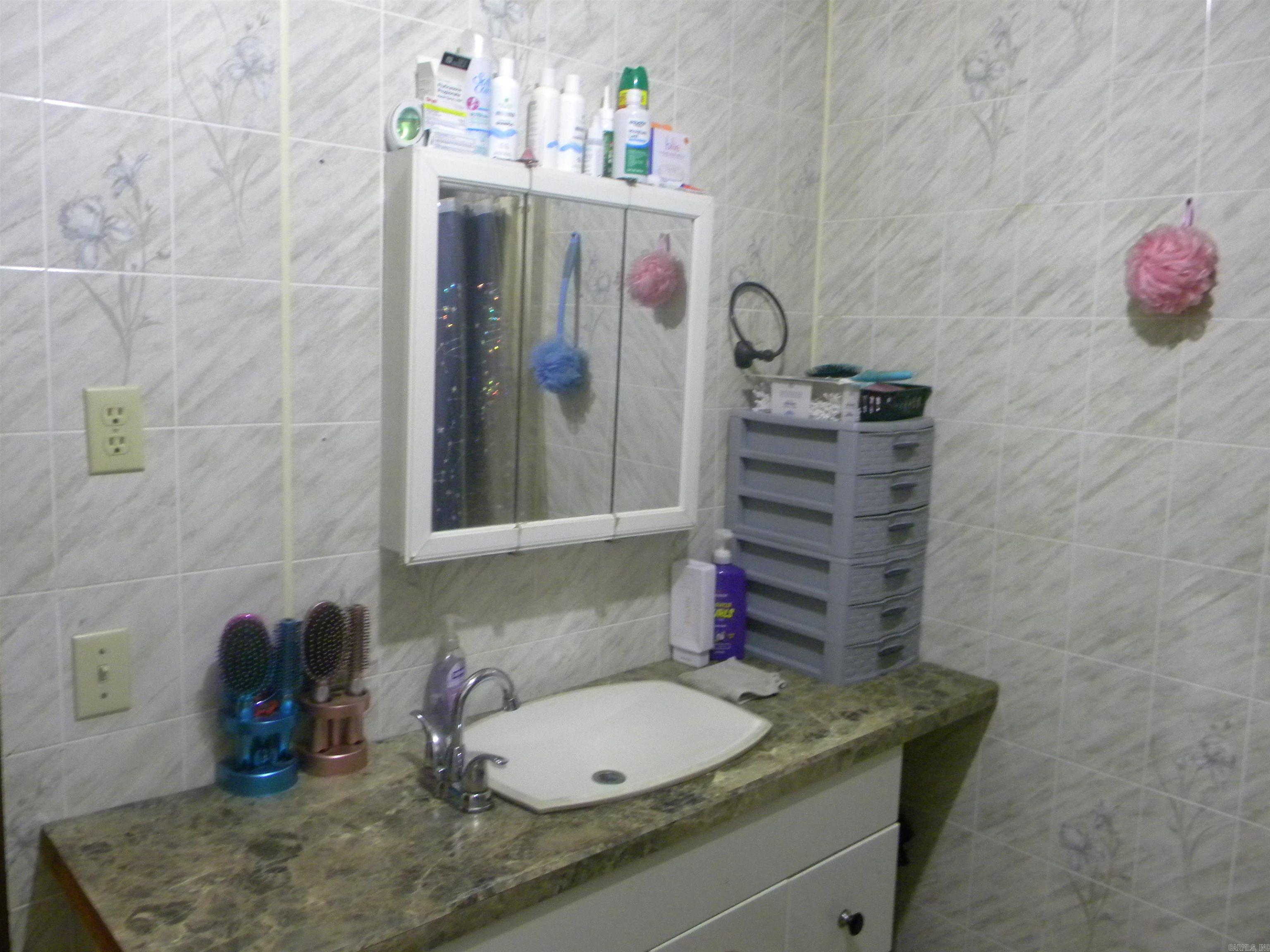 500 W Poplar  Paragould, AR