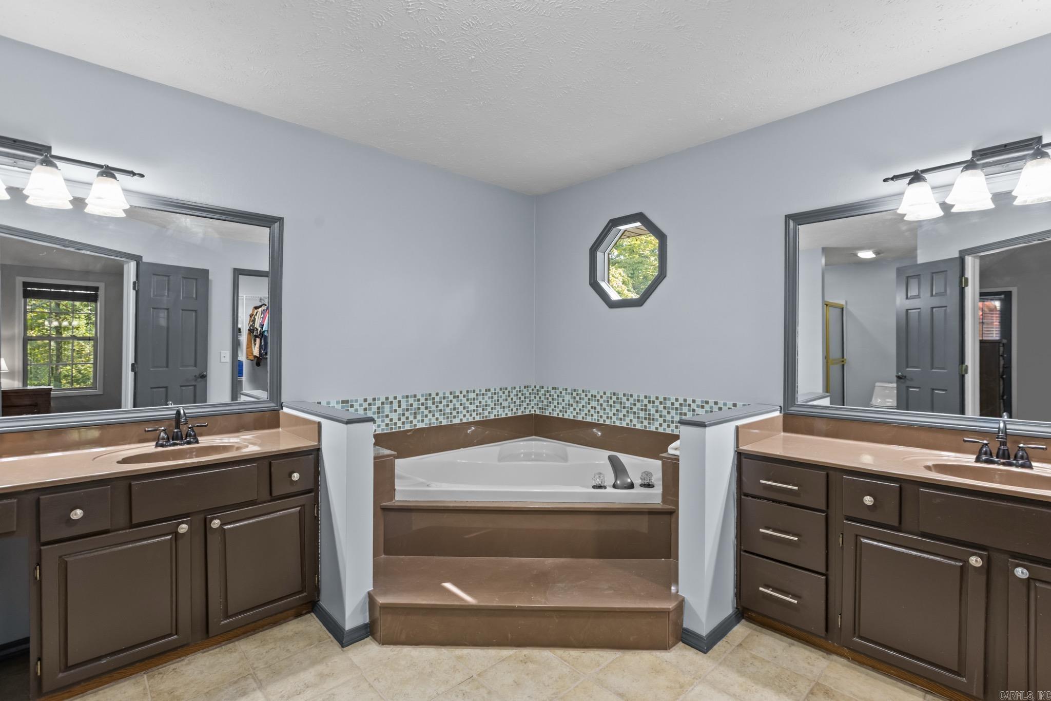 198 Breckenridge Court Mountain Home, AR 72653