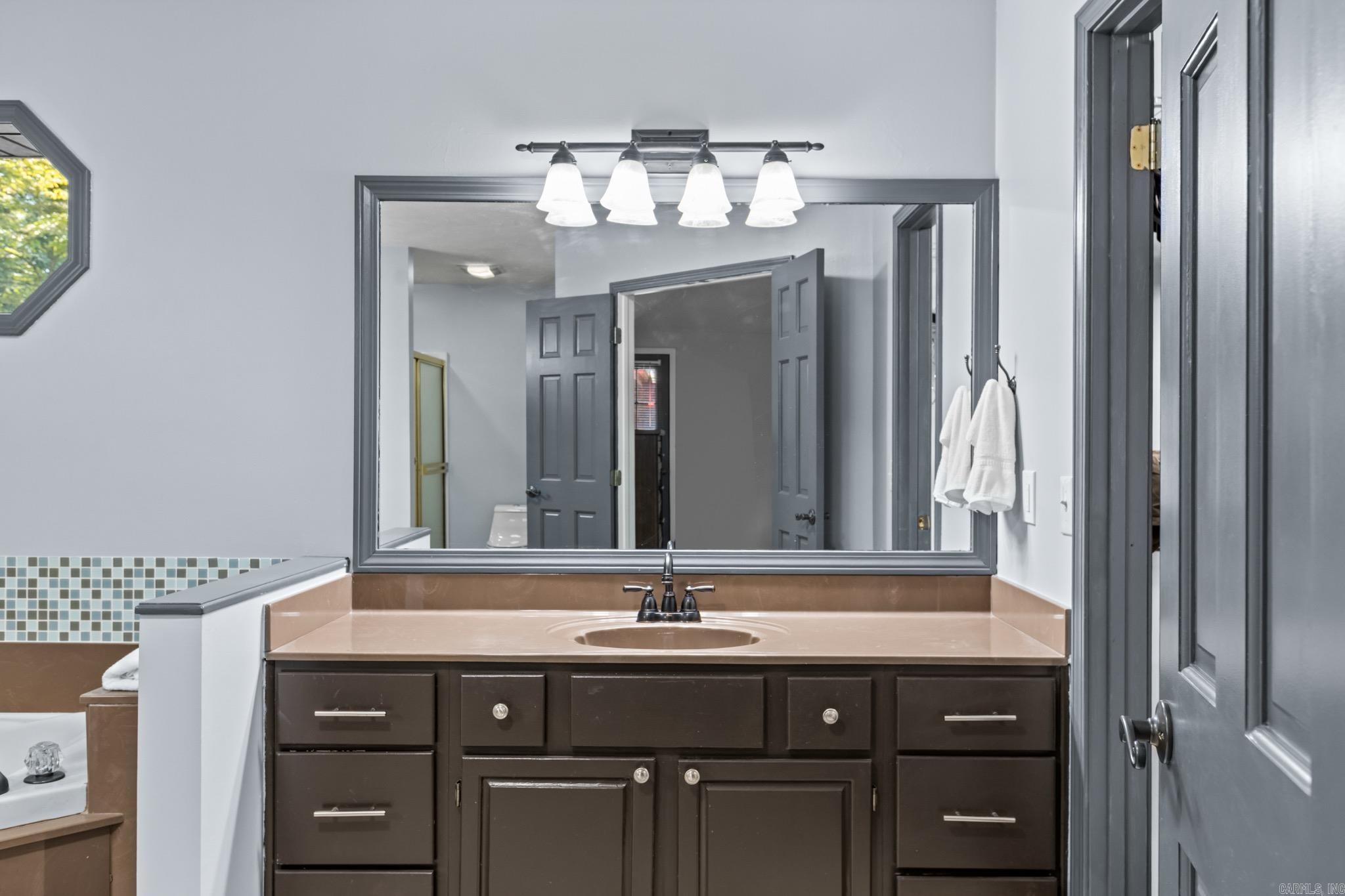 198 Breckenridge Court Mountain Home, AR 72653