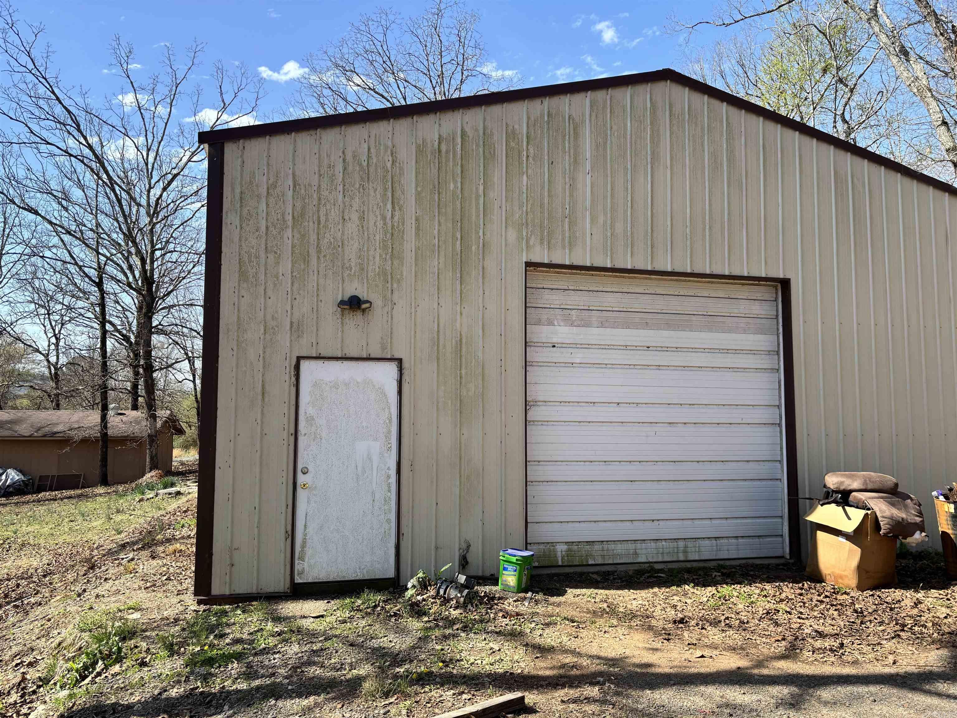 142 Jordan Lane Clinton, AR 72031-0000