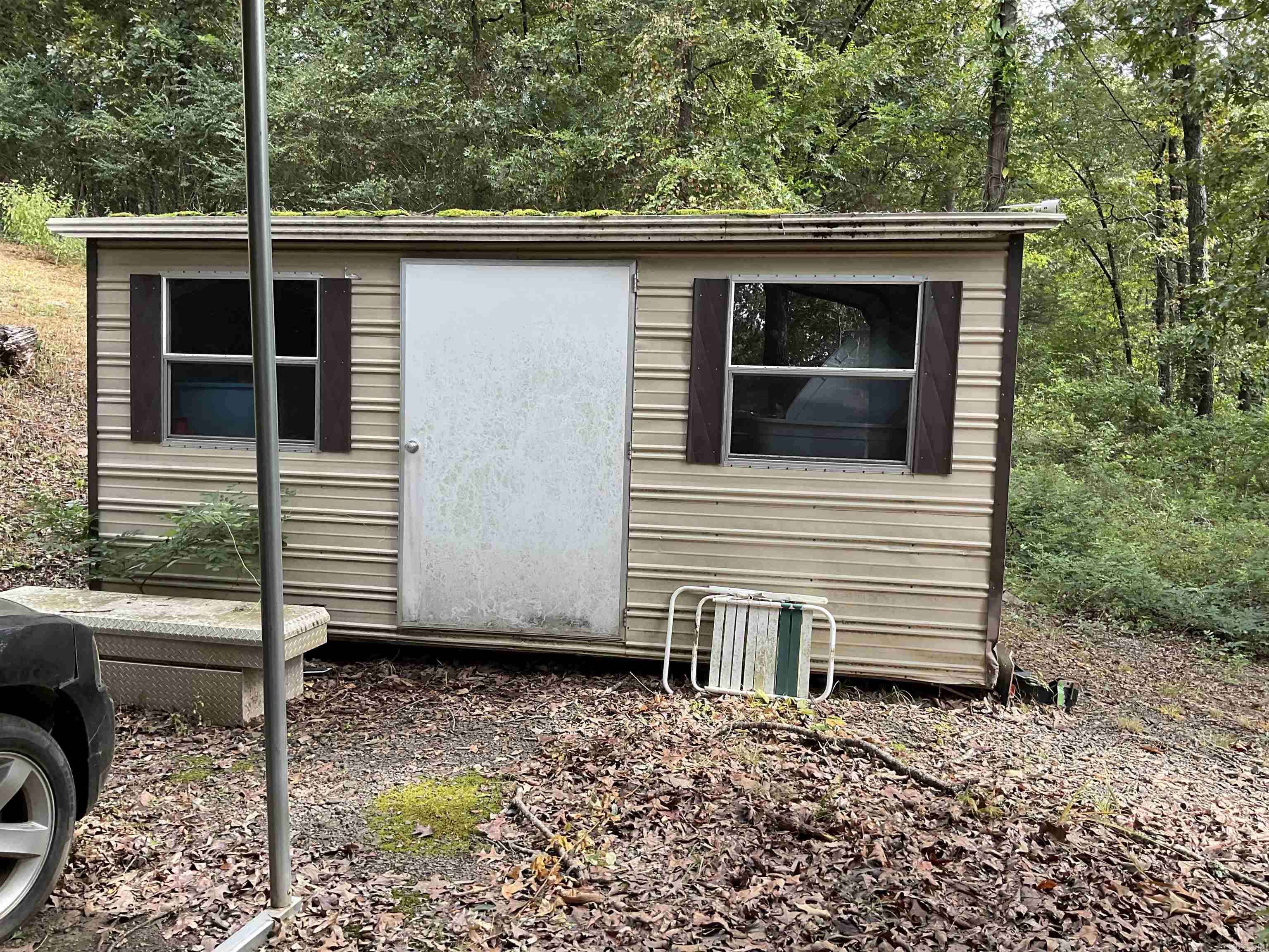 142 Jordan Lane Clinton, AR 72031-0000