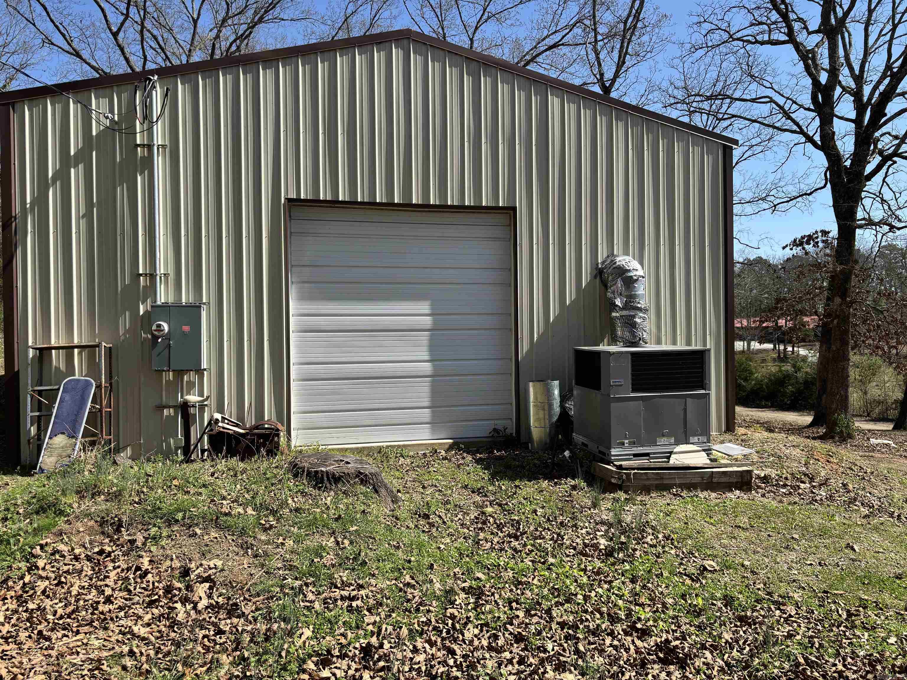 142 Jordan Lane Clinton, AR 72031-0000