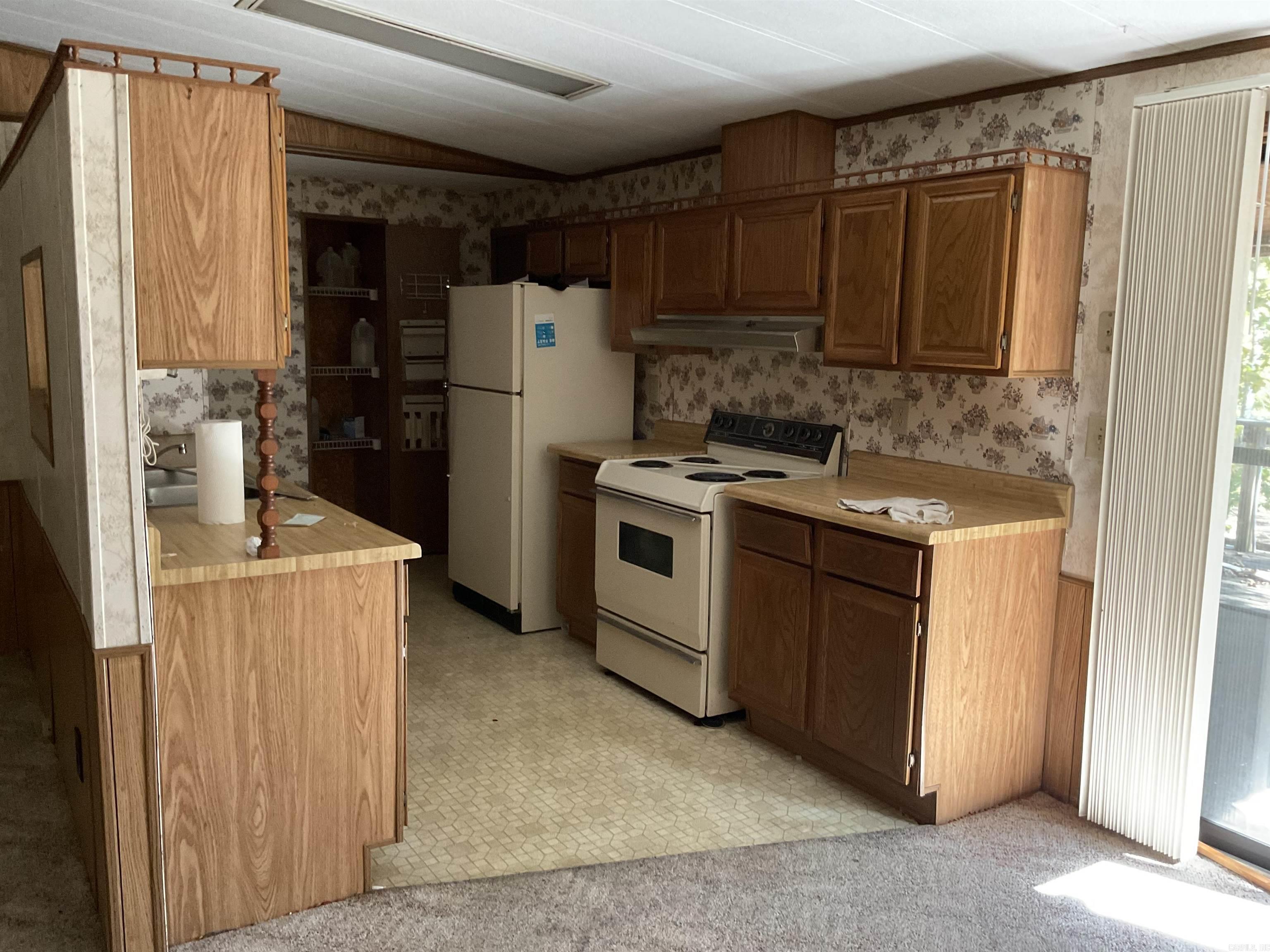 142 Jordan Lane Clinton, AR 72031-0000