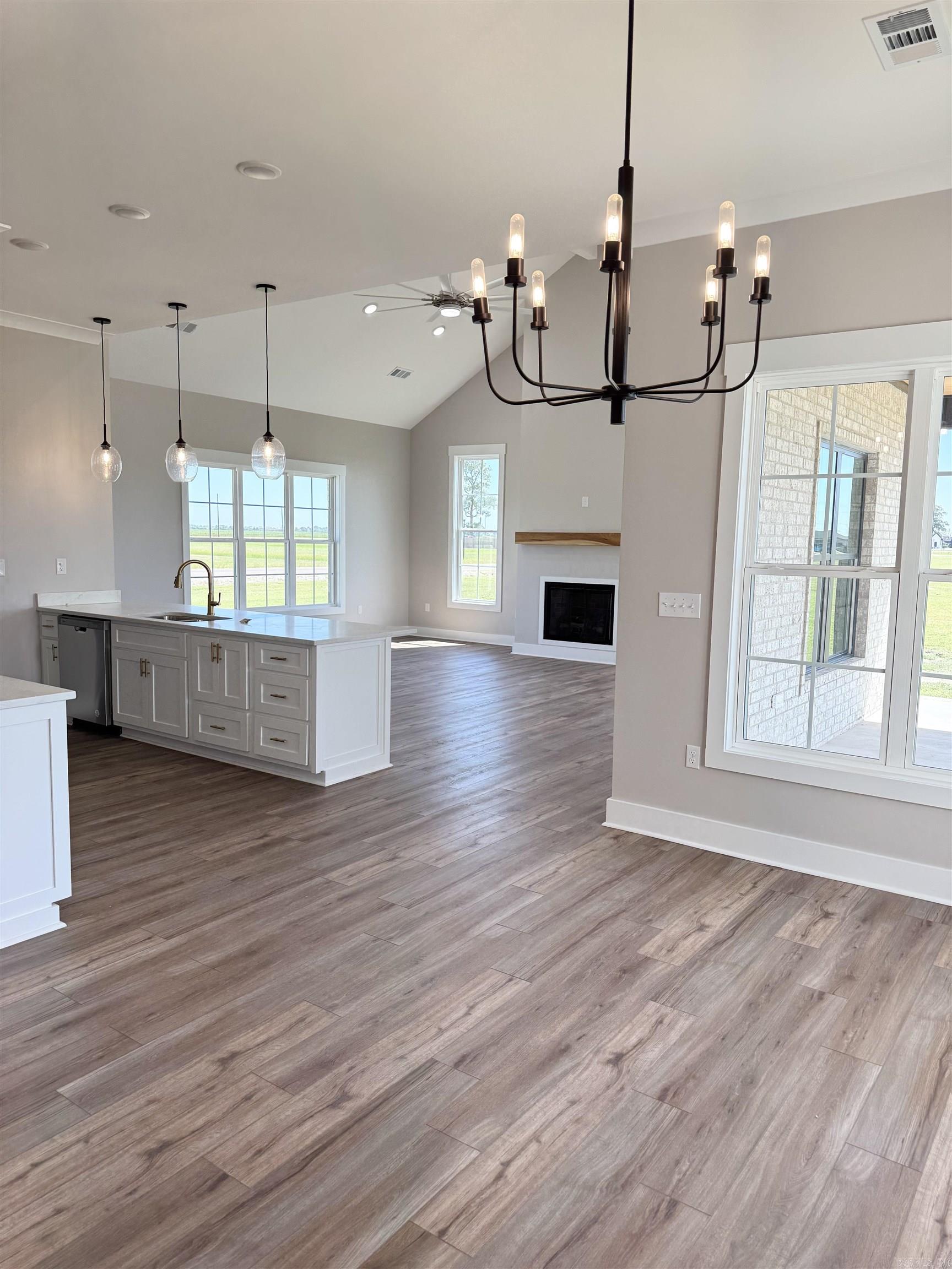 110 Marianne  Gosnell, AR