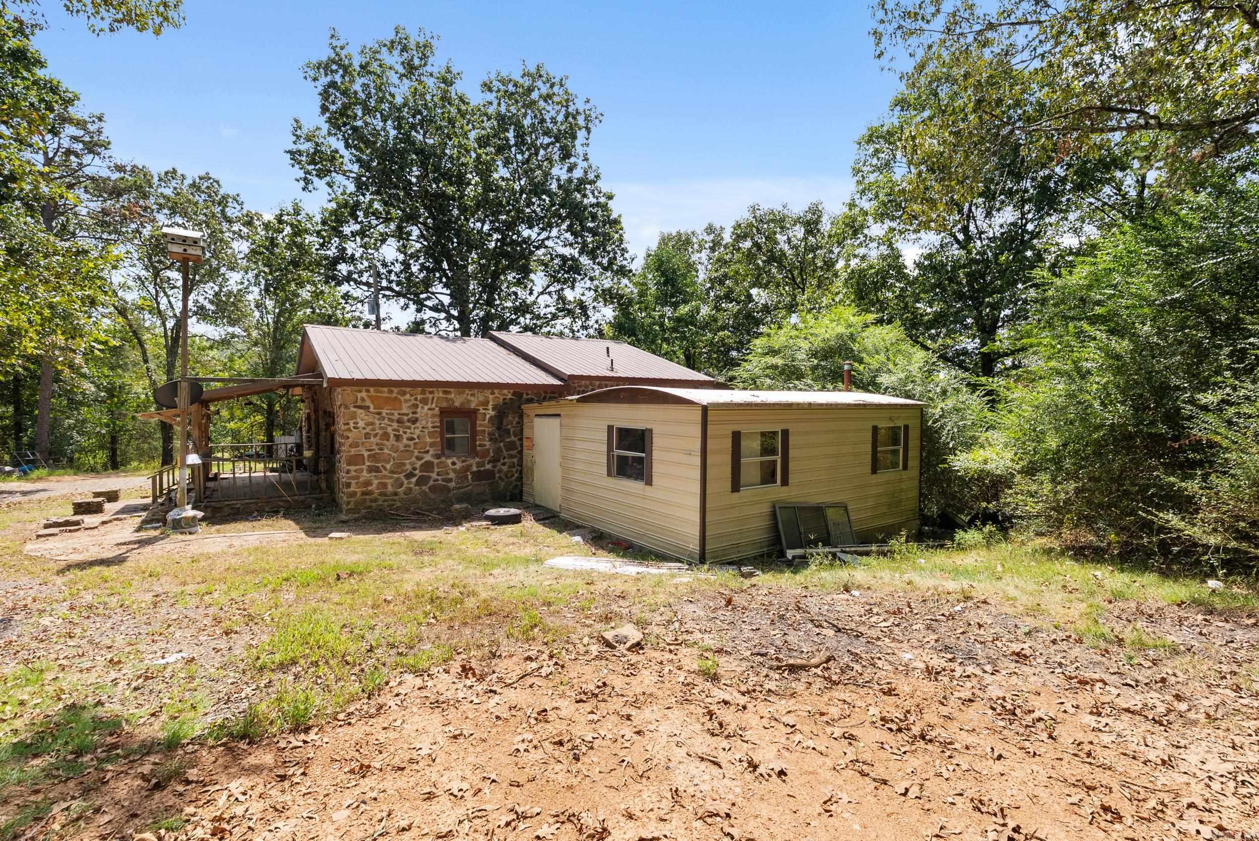 504 Boar Road  Clinton, AR