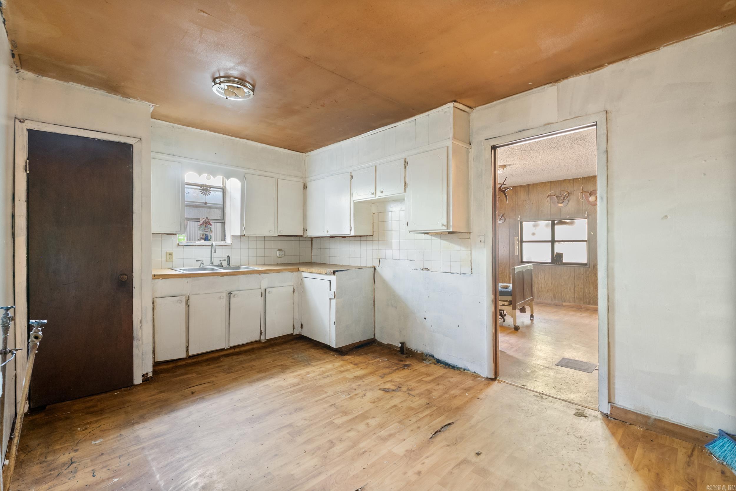 504 Boar Road  Clinton, AR