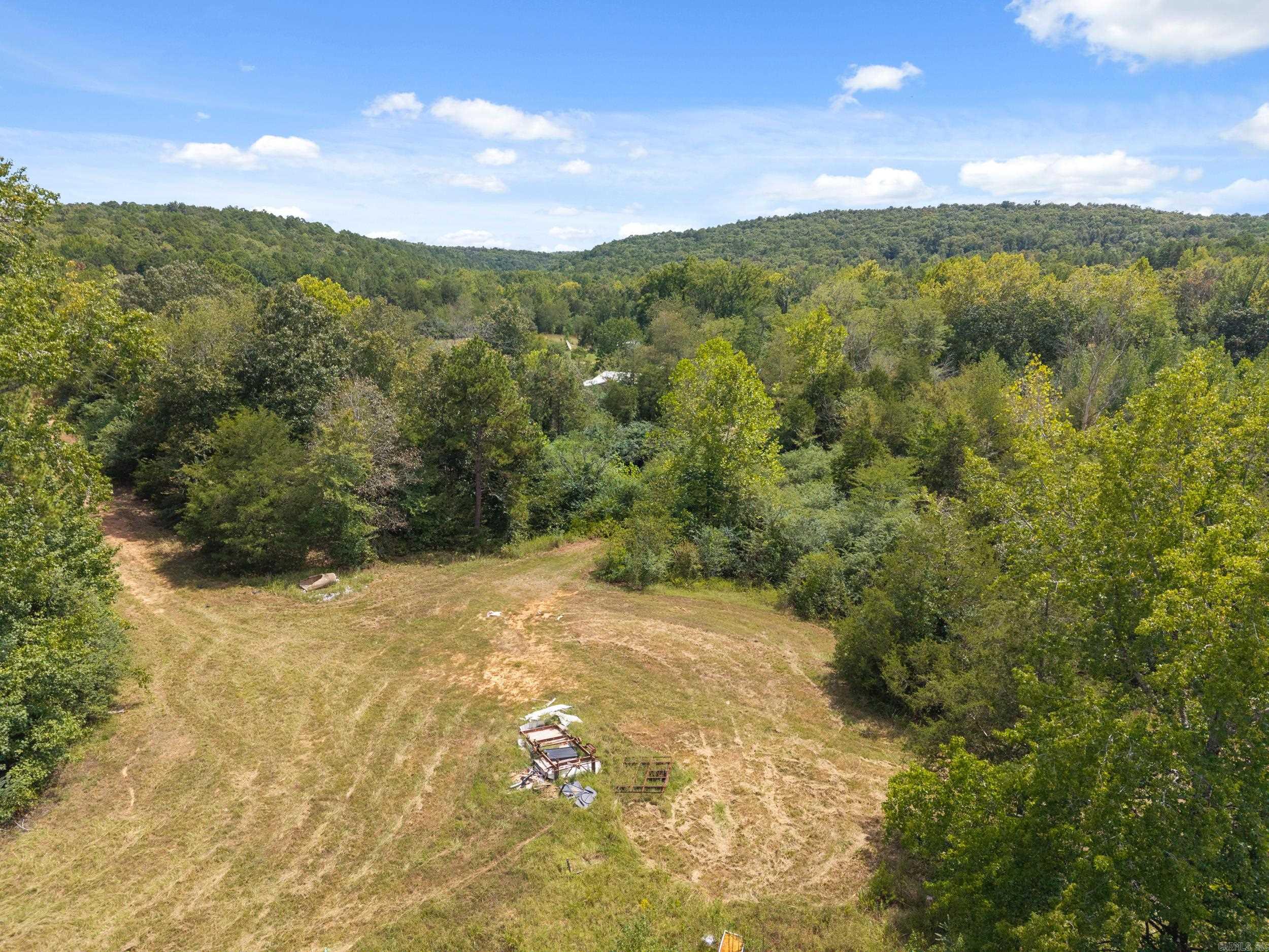 504 Boar Road  Clinton, AR