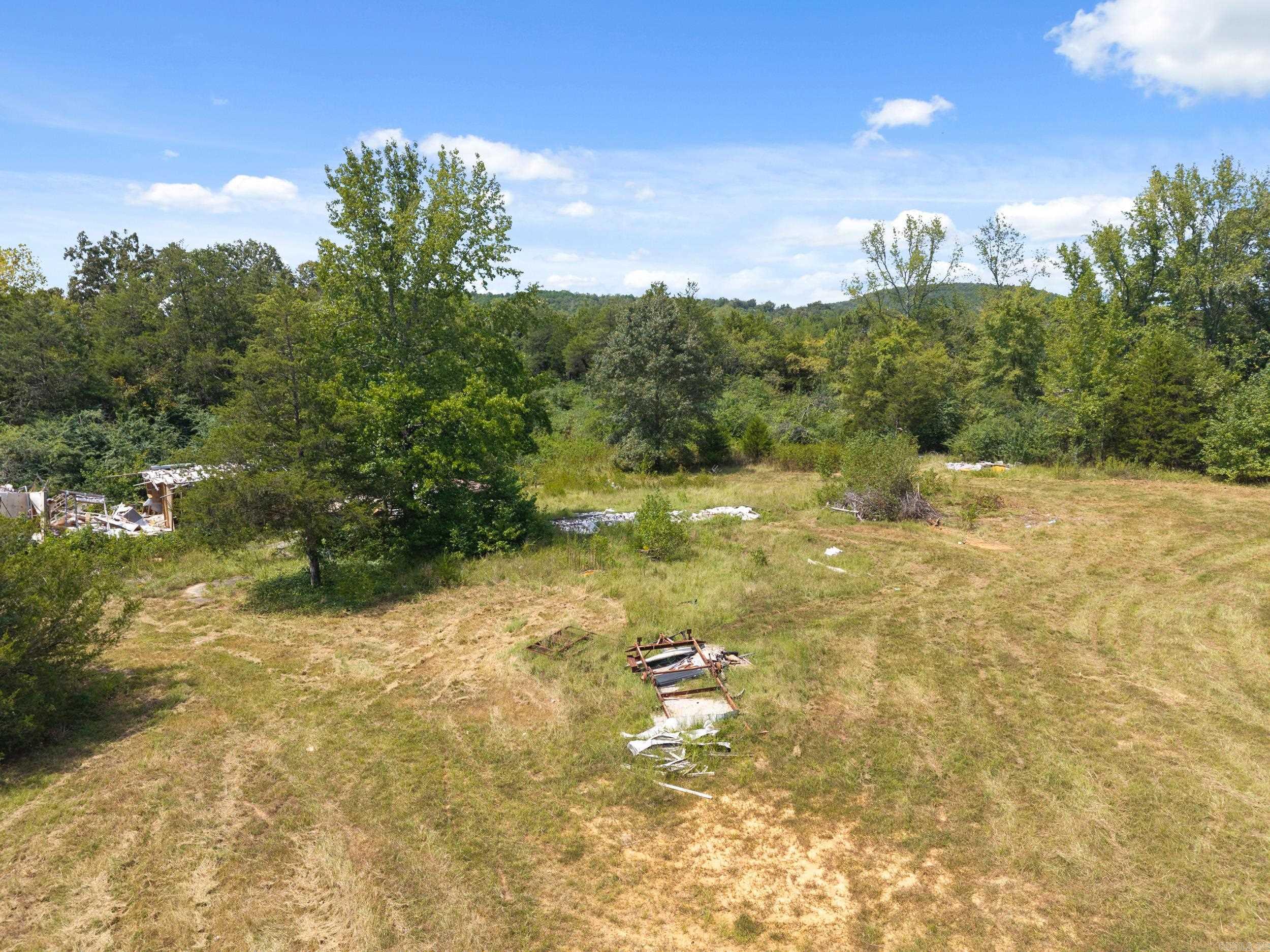 504 Boar Road  Clinton, AR