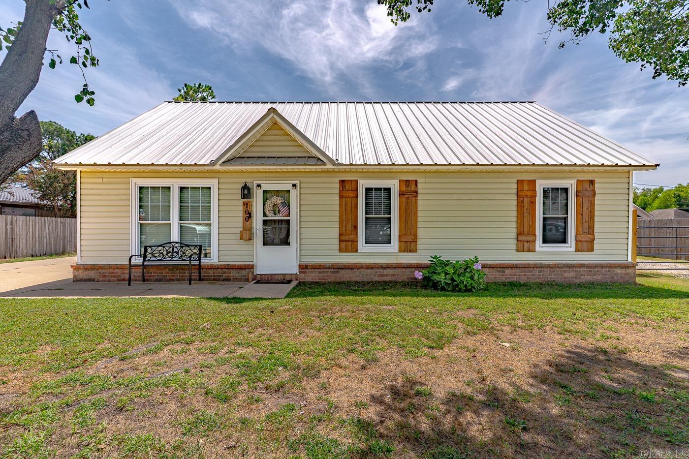 100 Gamble Lane Manila, AR 72442