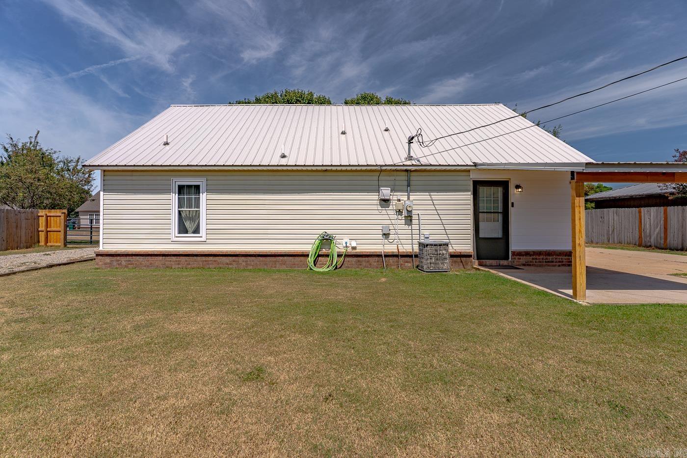 100 Gamble Lane Manila, AR 72442