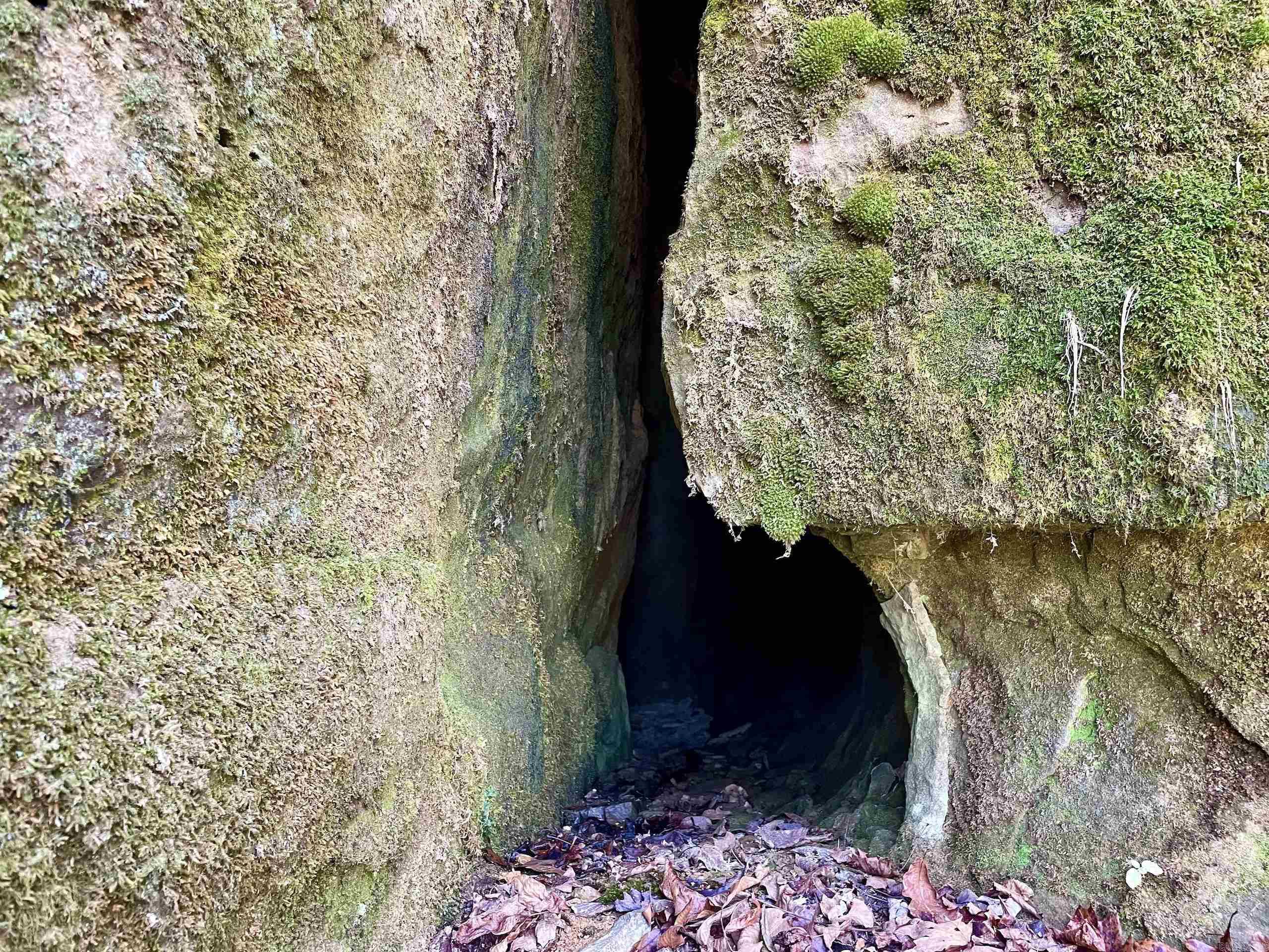 000 HWY 16 W  Clinton, AR