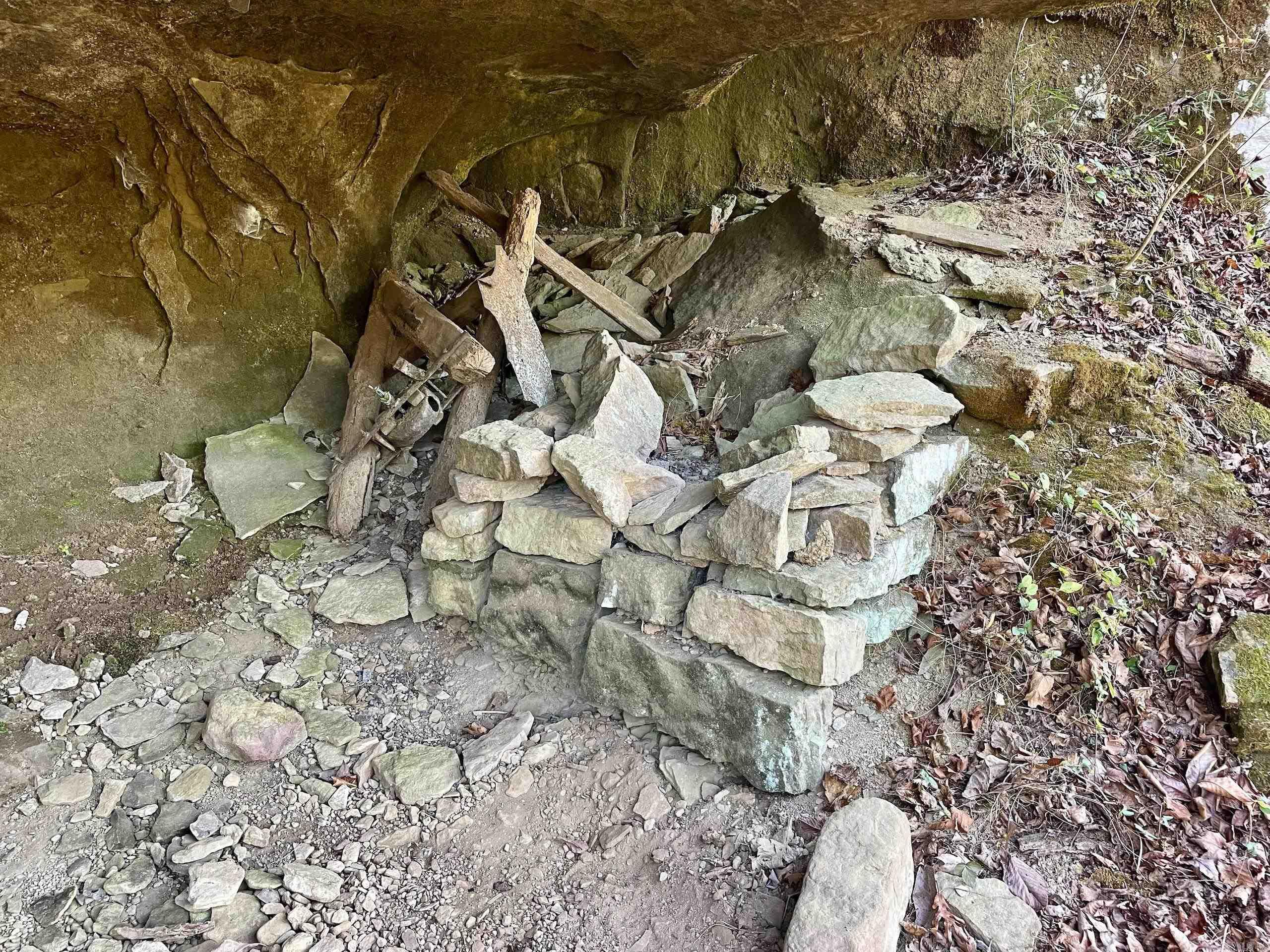 000 HWY 16 W  Clinton, AR